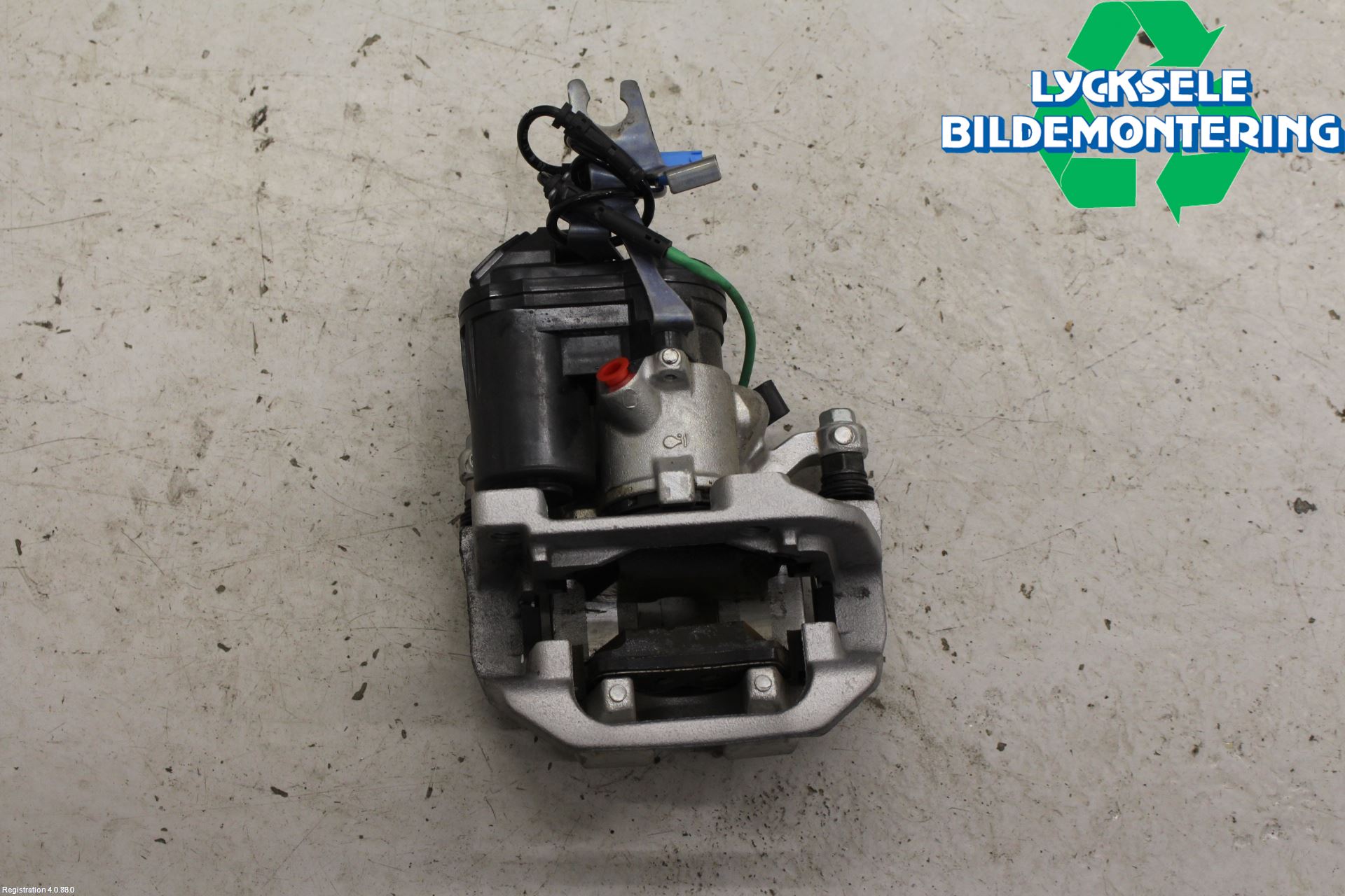 BMW 3 G20/G21/G80/G81 19- Bromsok Bak Höger