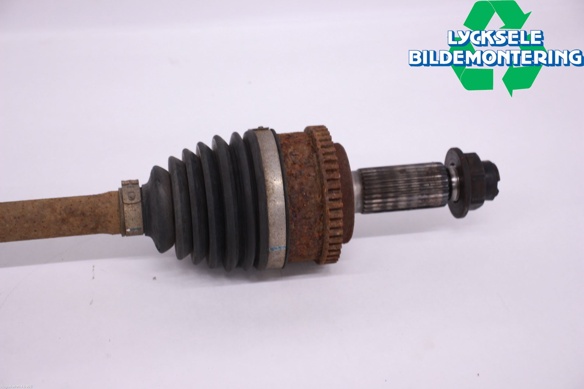 Hyundai ix20 Drivaxel Fram Vänster