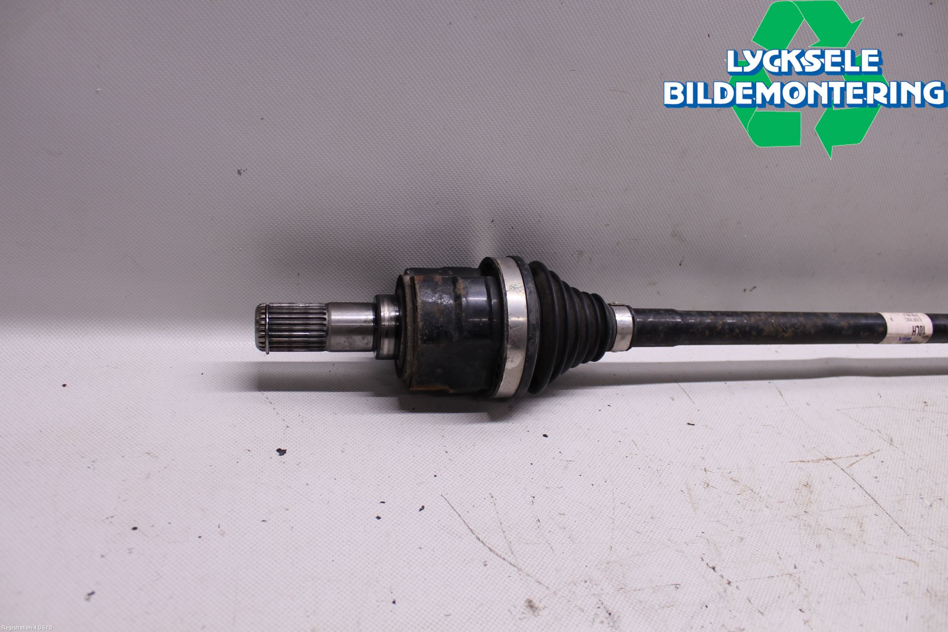 Kia SPORTAGE (SL) 11-15 Drivaxel Fram Vänster