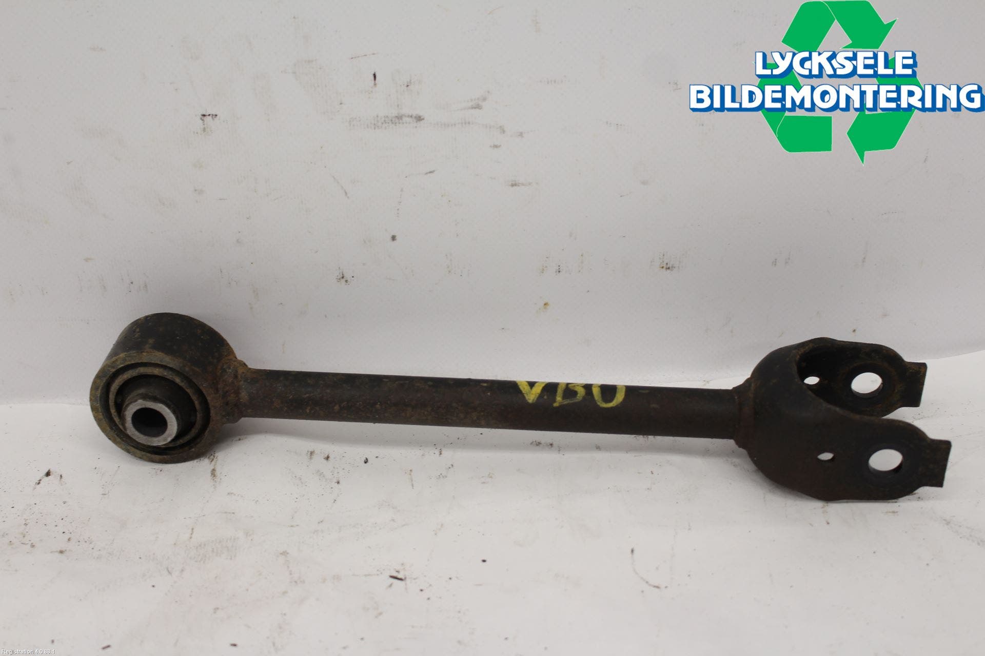 Toyota RAV4 19- Bärarm Bak Vänster