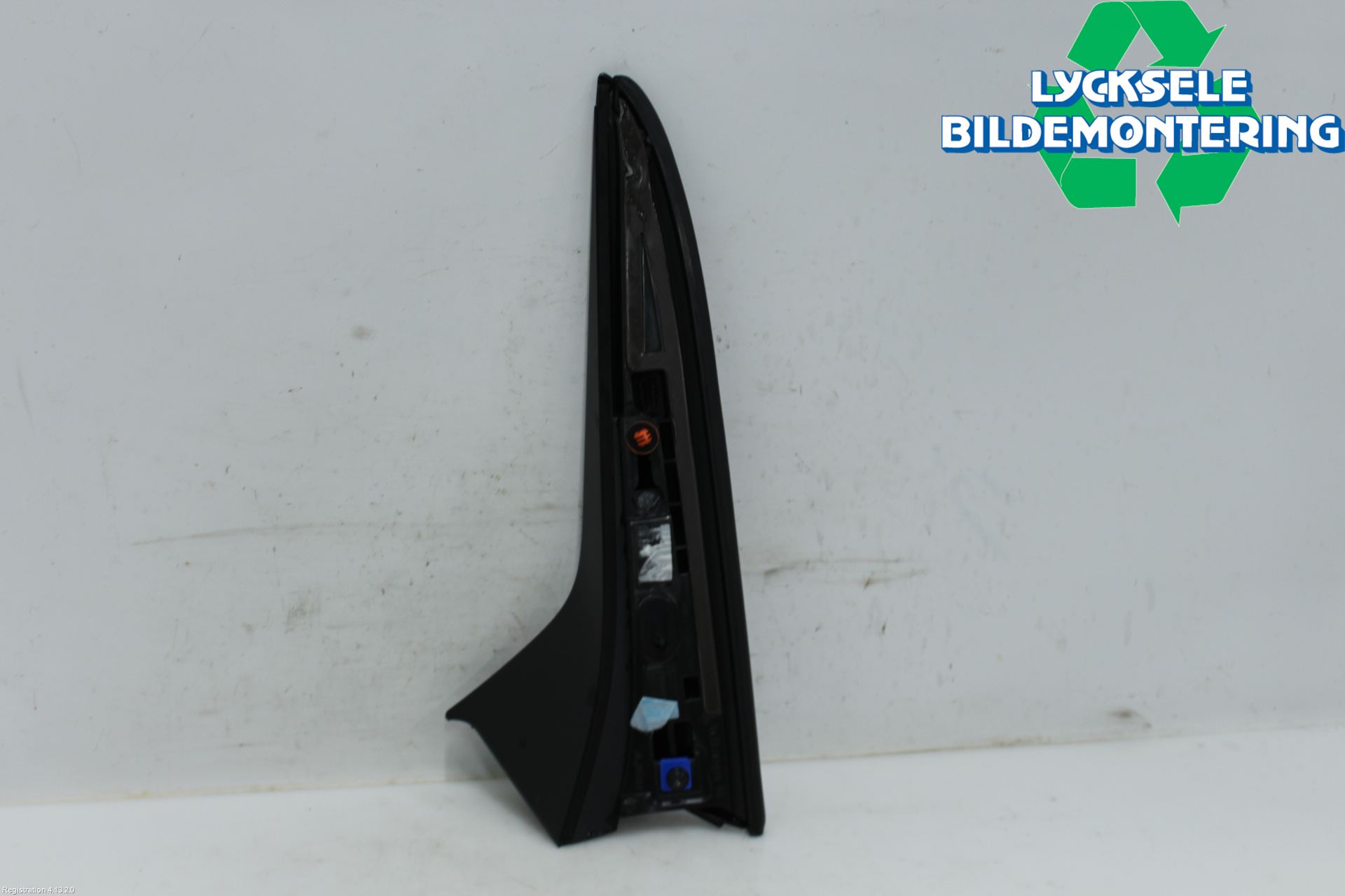 Volkswagen VW PASSAT 24- Spoiler Baklucka