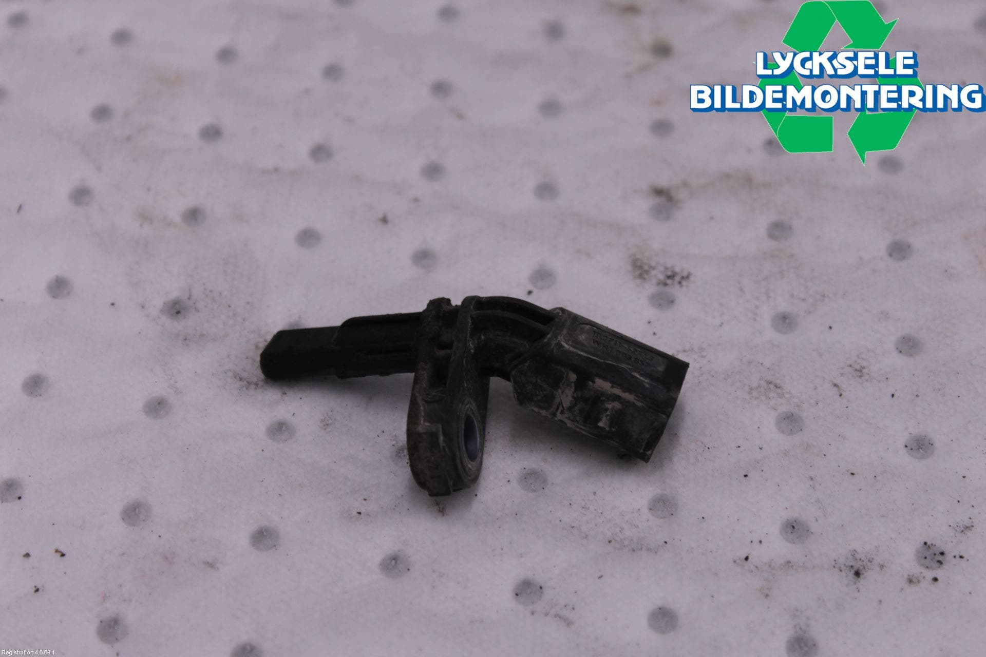 Volkswagen VW PASSAT 15-19 Abs Sensor