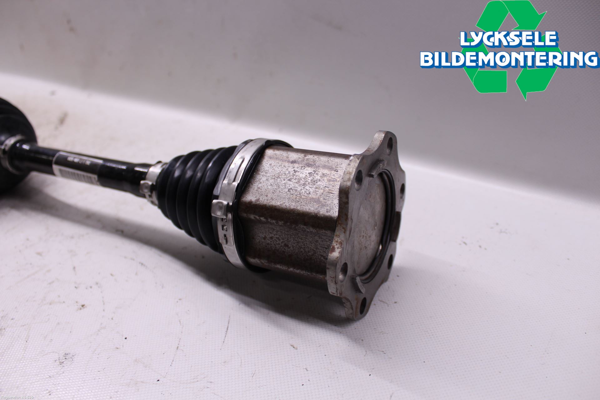 Skoda OCTAVIA (5E) 13-20 Drivaxel Fram Vänster