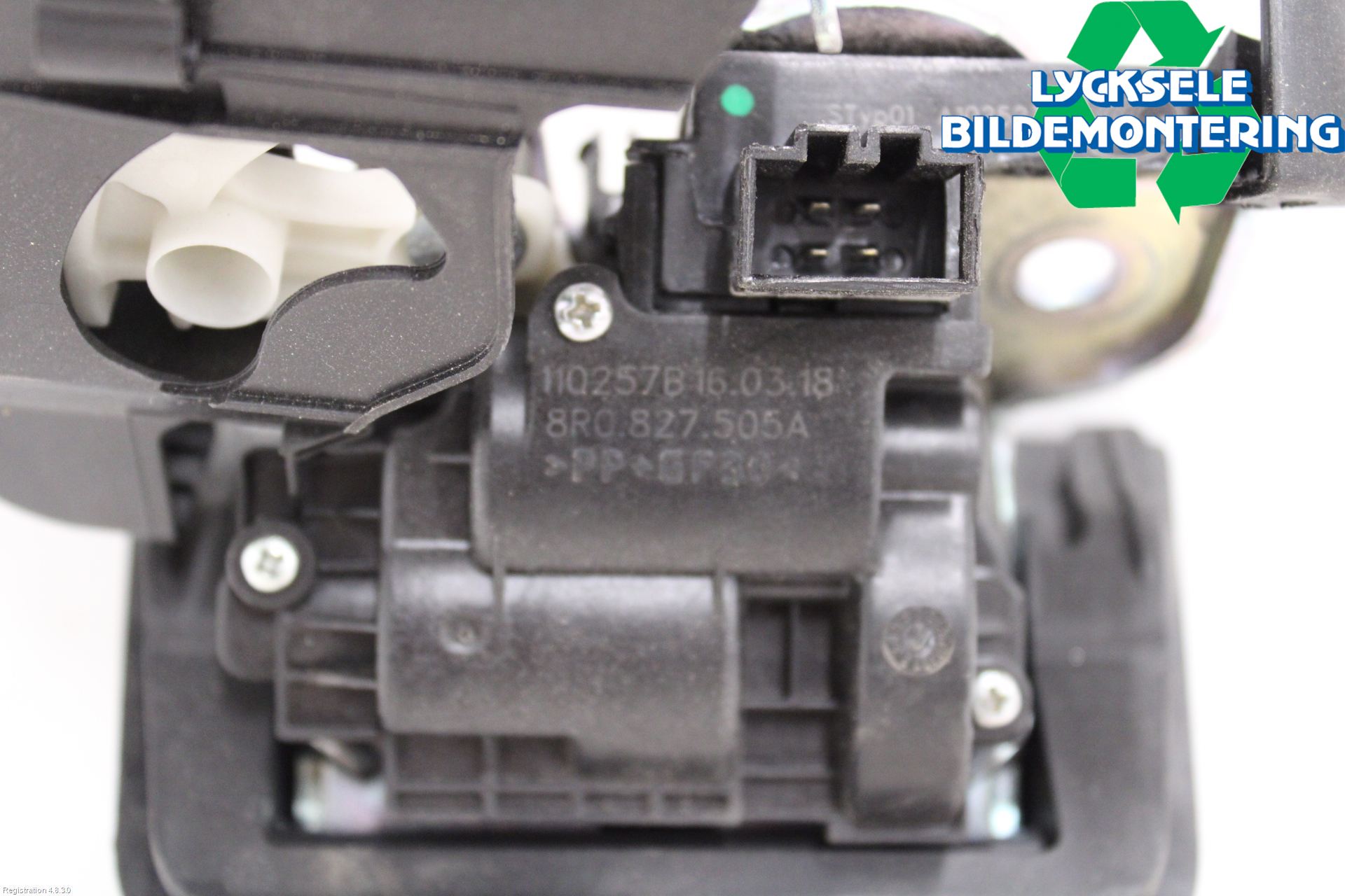 Audi A6 ALLROAD 12-18 Låskista Baklucka