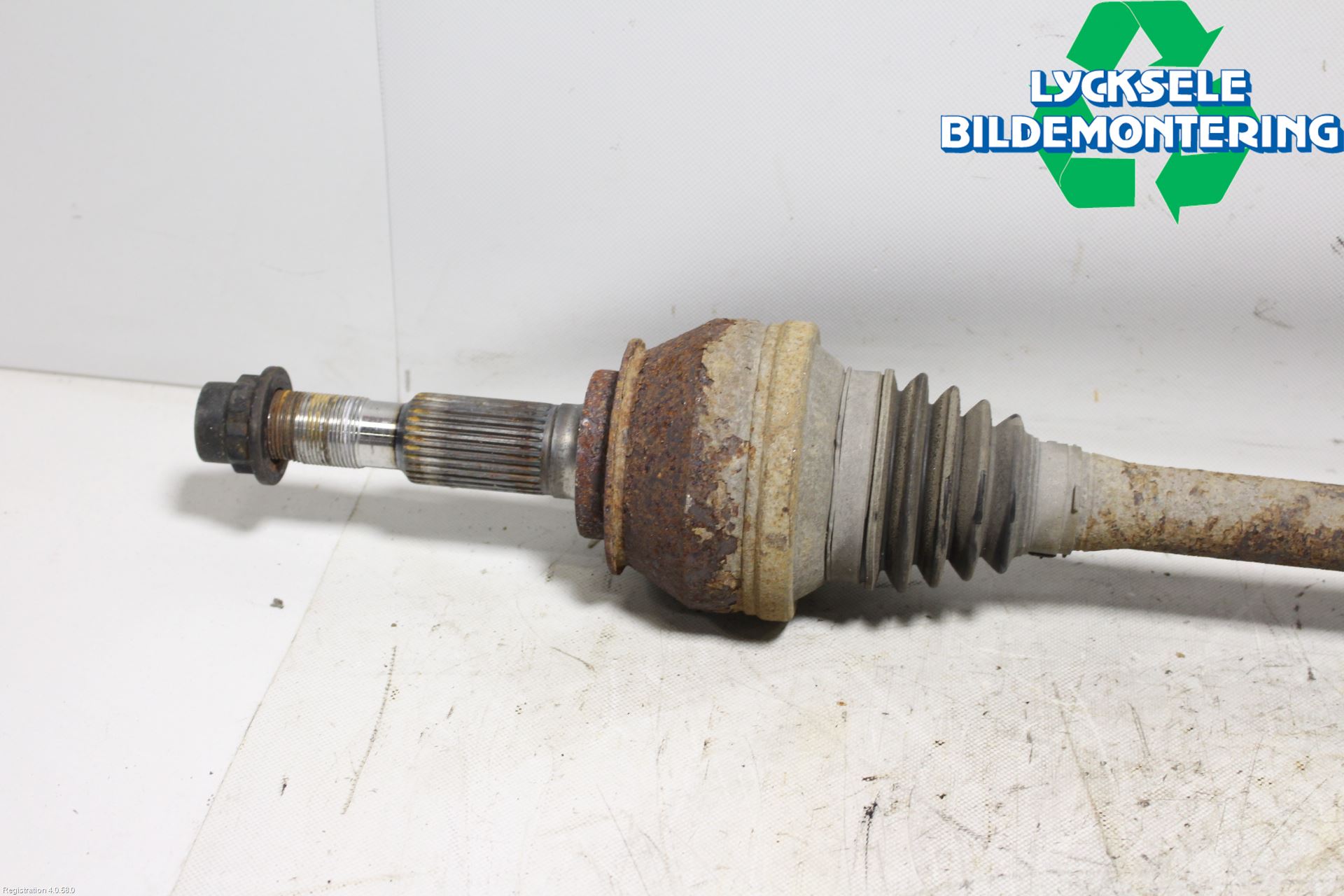 Lexus IS 250/350 14-20 Drivaxel Bak Vänster