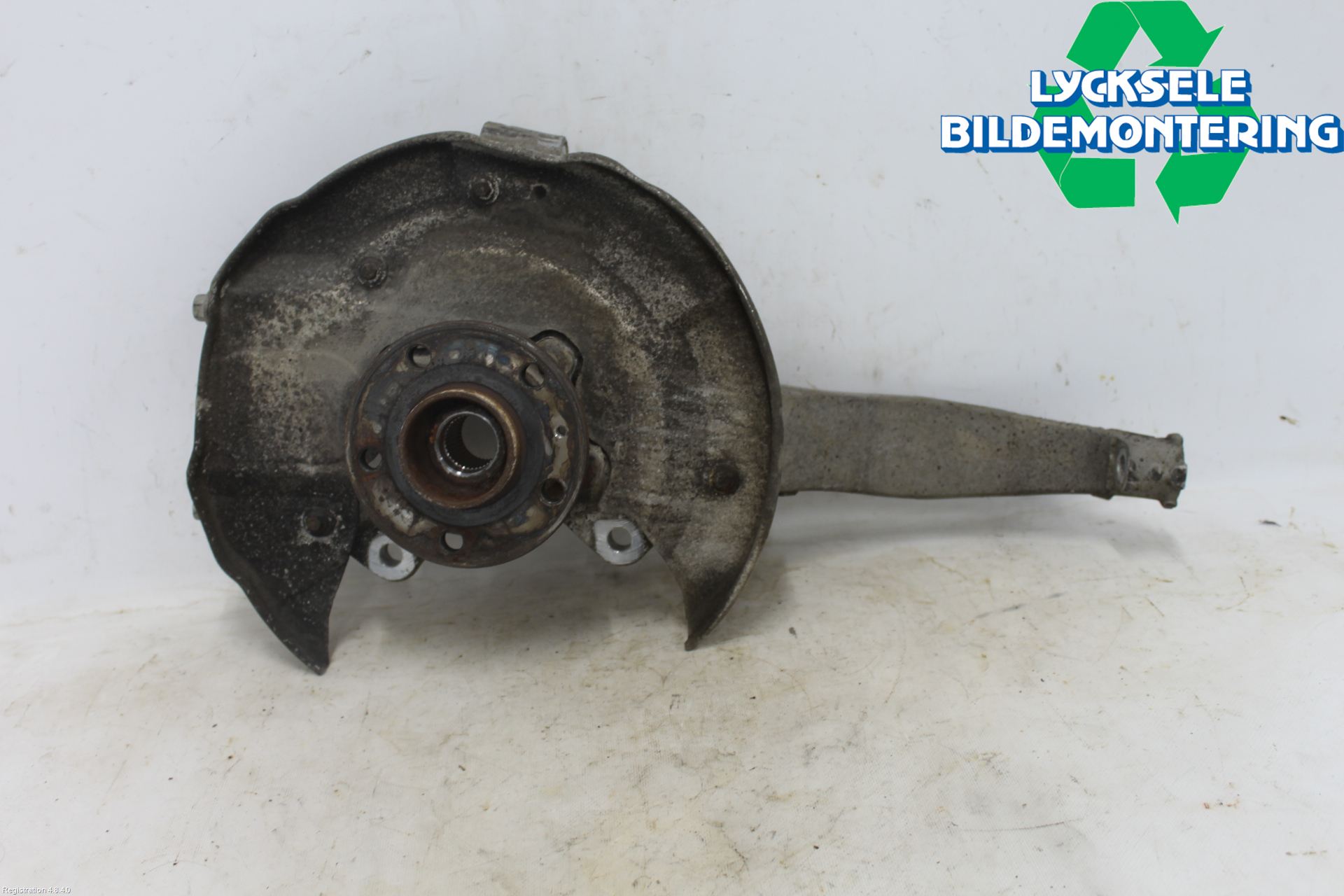 Volvo V60 19- Styrspindel Lagerhus Hö