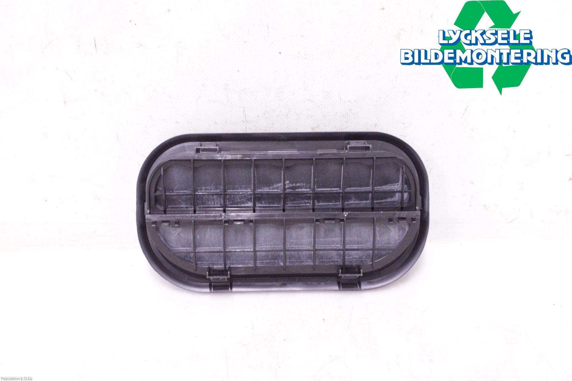 Volkswagen VW GOLF / E-GOLF VIII 20- Ventilationsutsläpp Bak