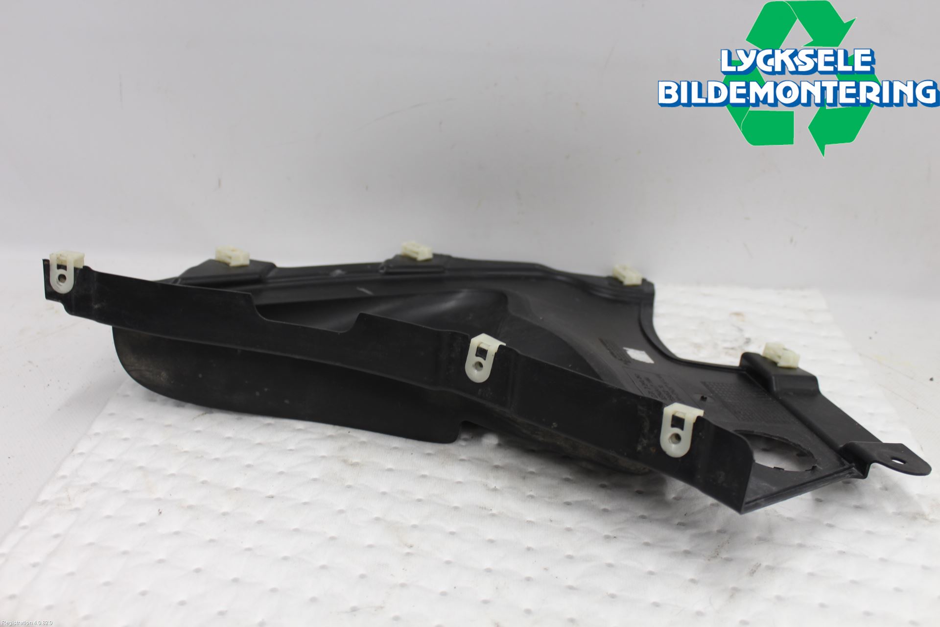 BMW 3 G20/G21/G80/G81 19- Skärm Inner