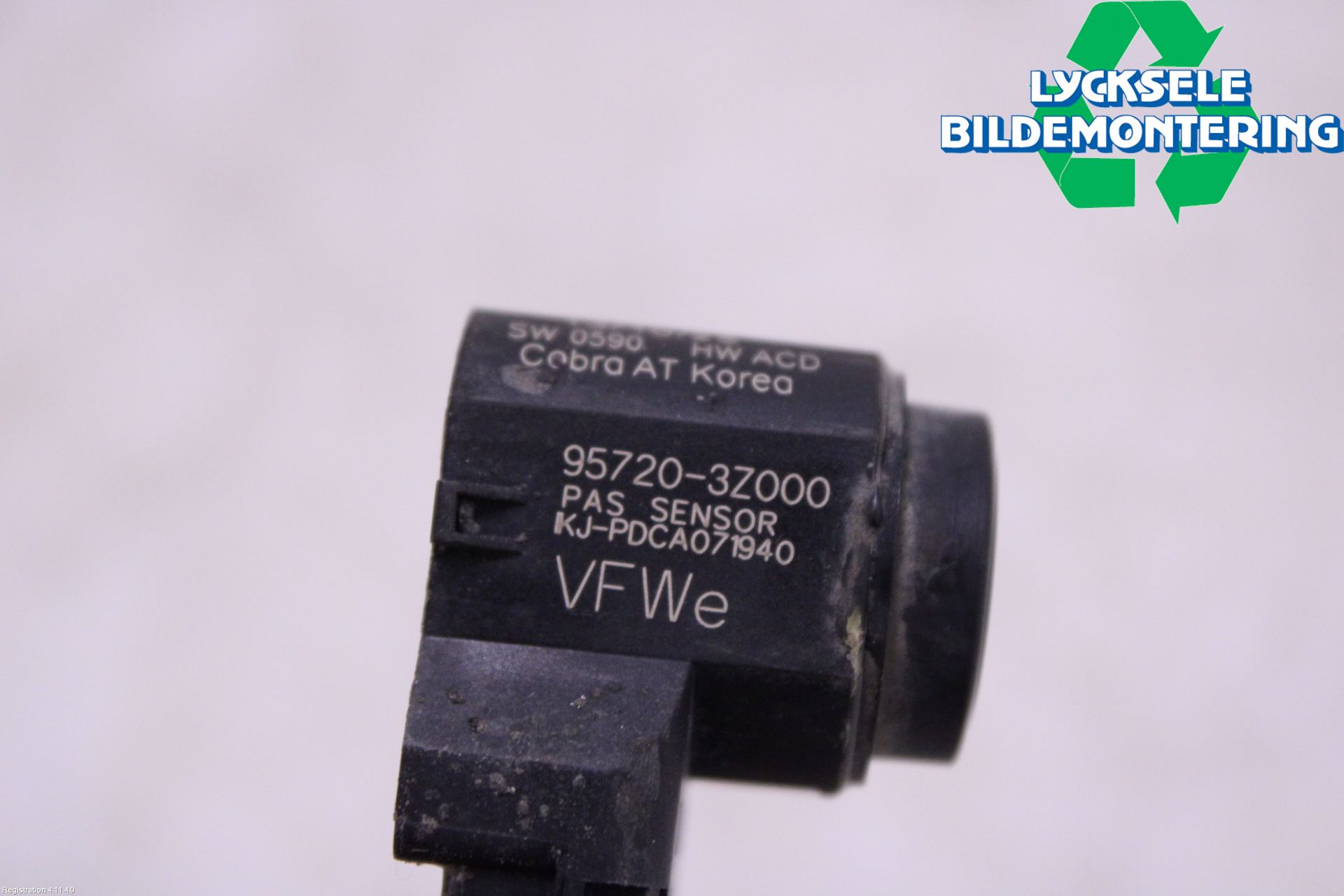 Hyundai i40 08-15 Parkeringshjälp Frontsensor