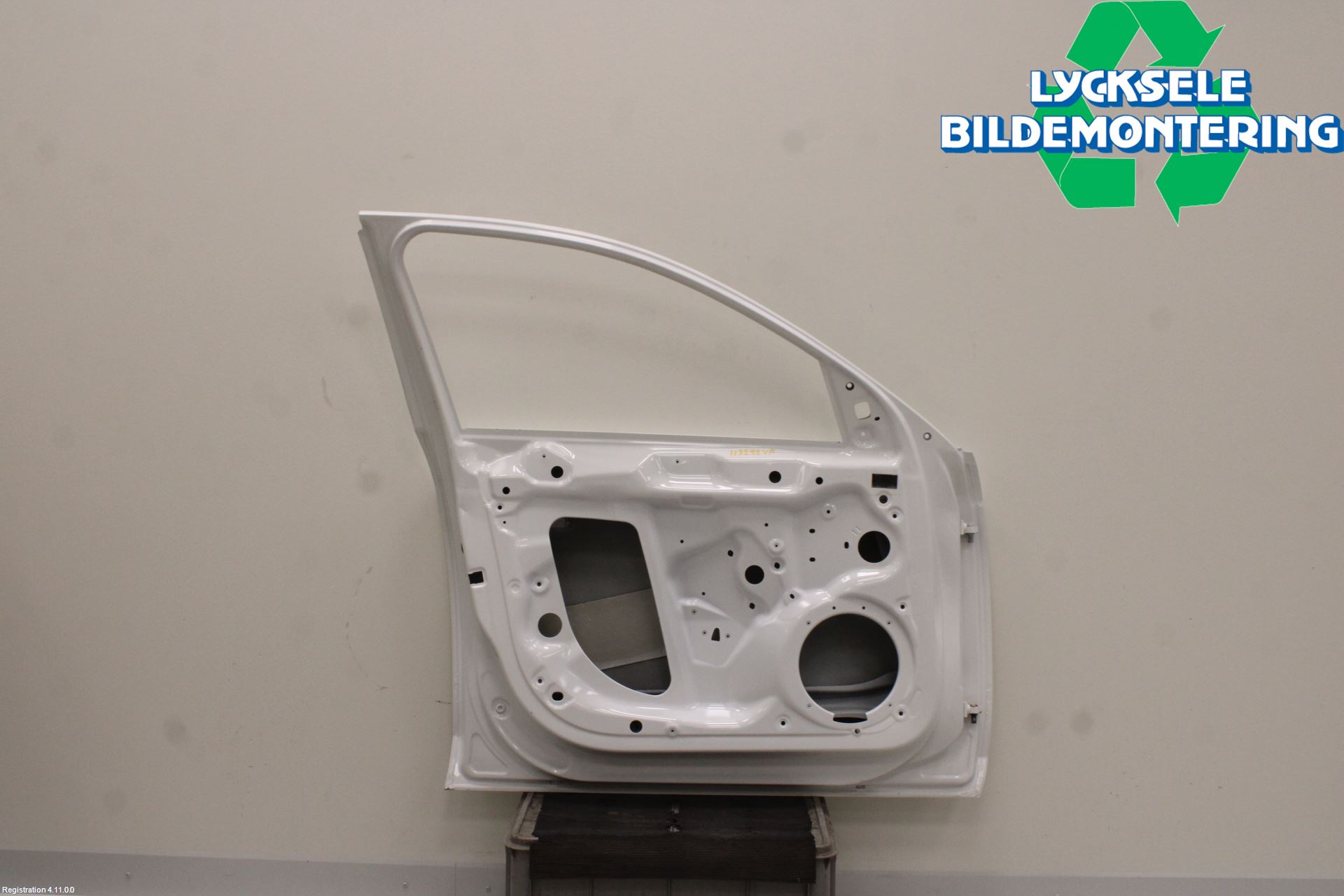 Audi A4 12-15 Dörr Fram Vänster