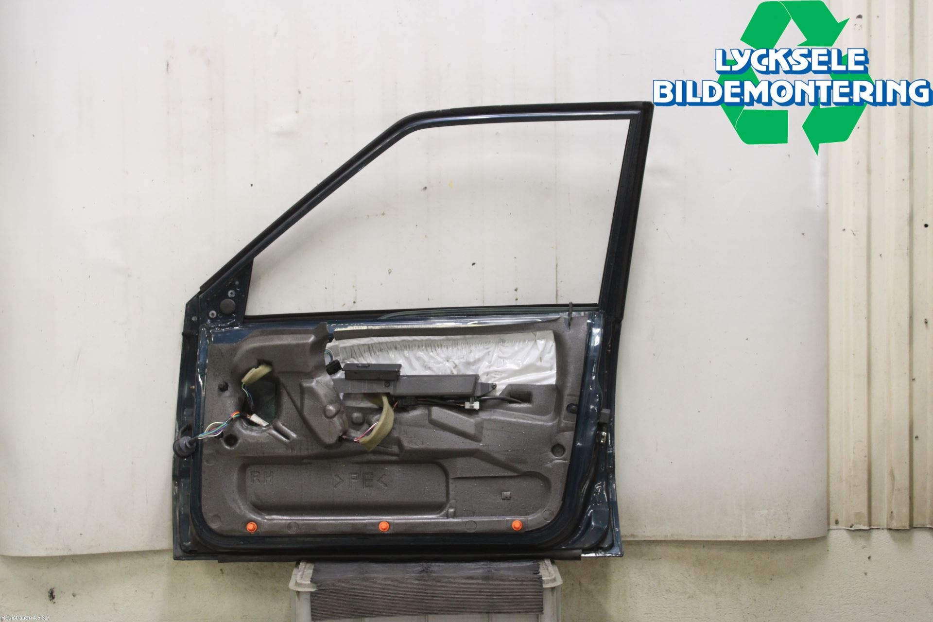 Volvo 940 91-98 Dörr Fram Höger