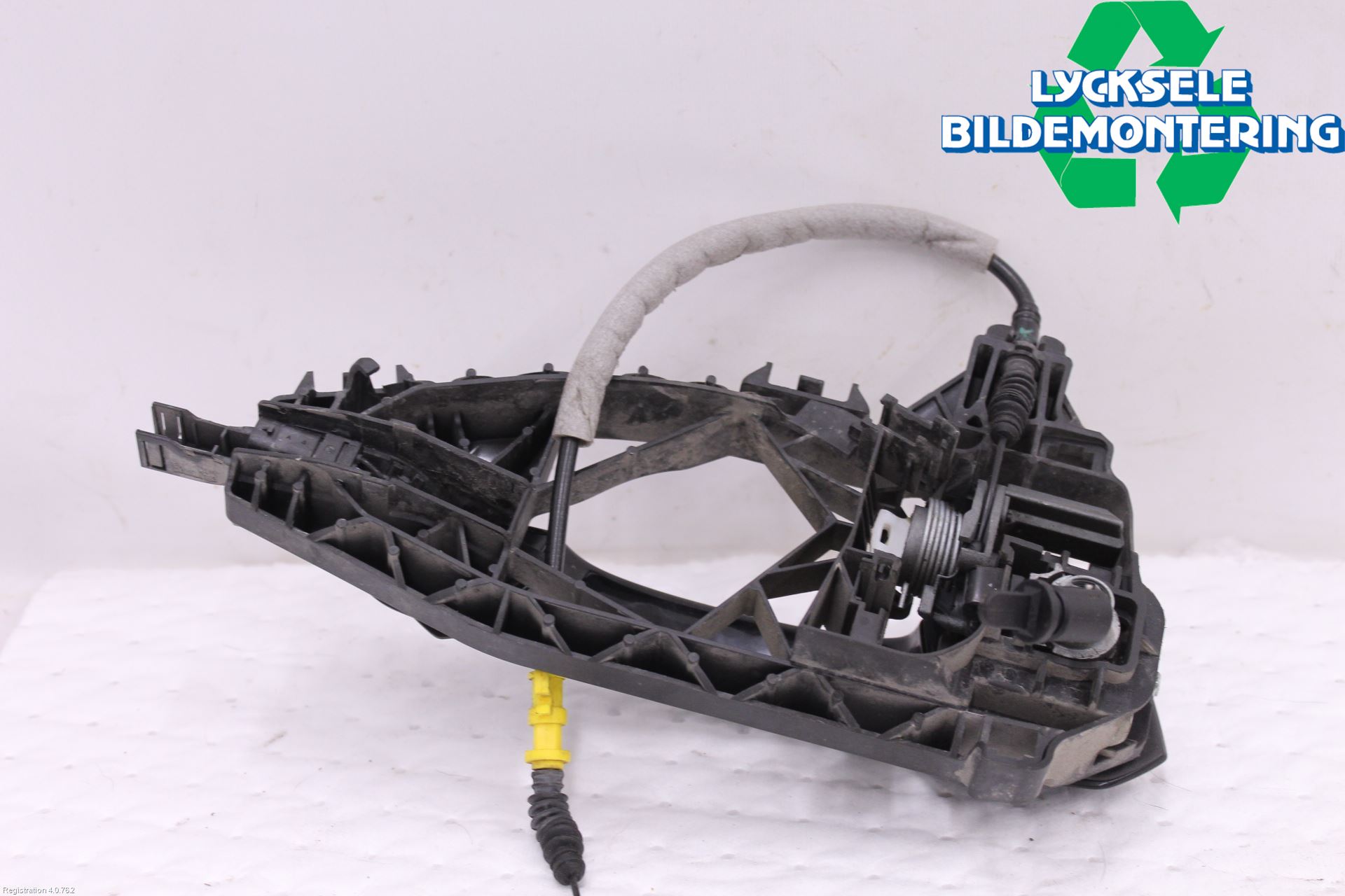 Audi A6 F2/C8 19- Dörrhandtag Yttre Vä