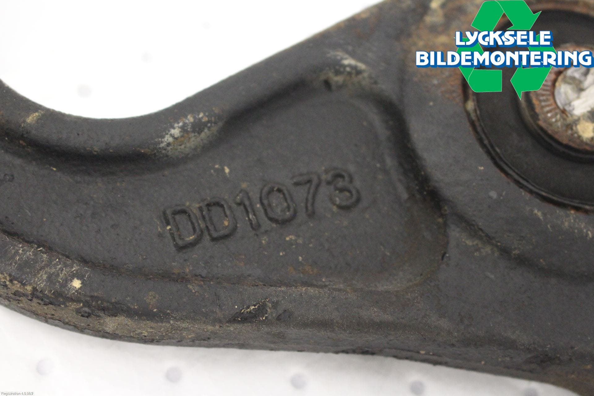 Nissan PATROL Bärarm Fram Undre Vä