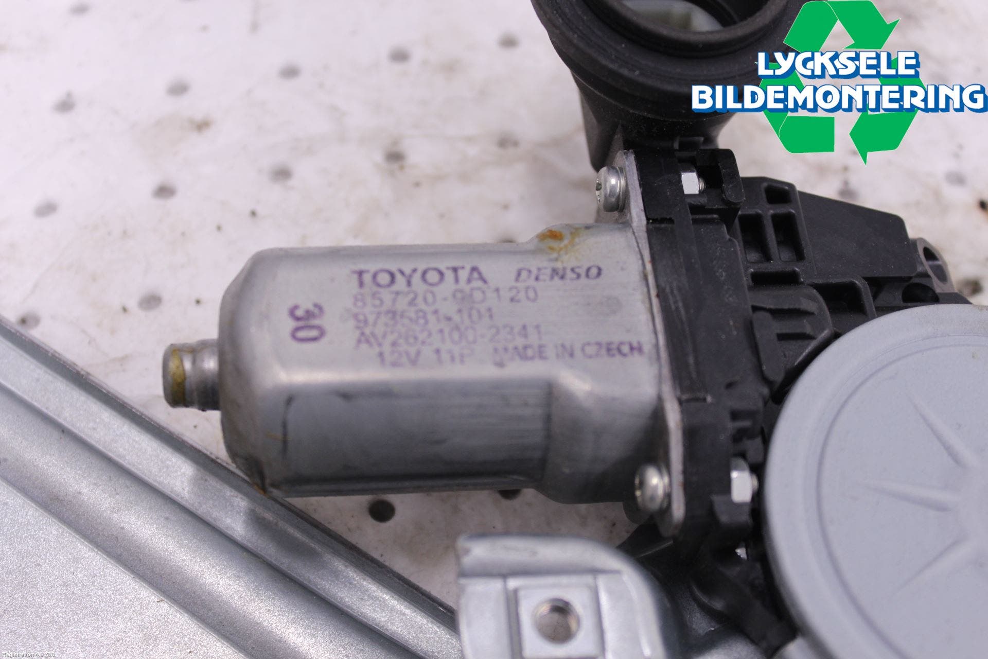 Toyota AURIS 13-19 Fönsterhissmotor