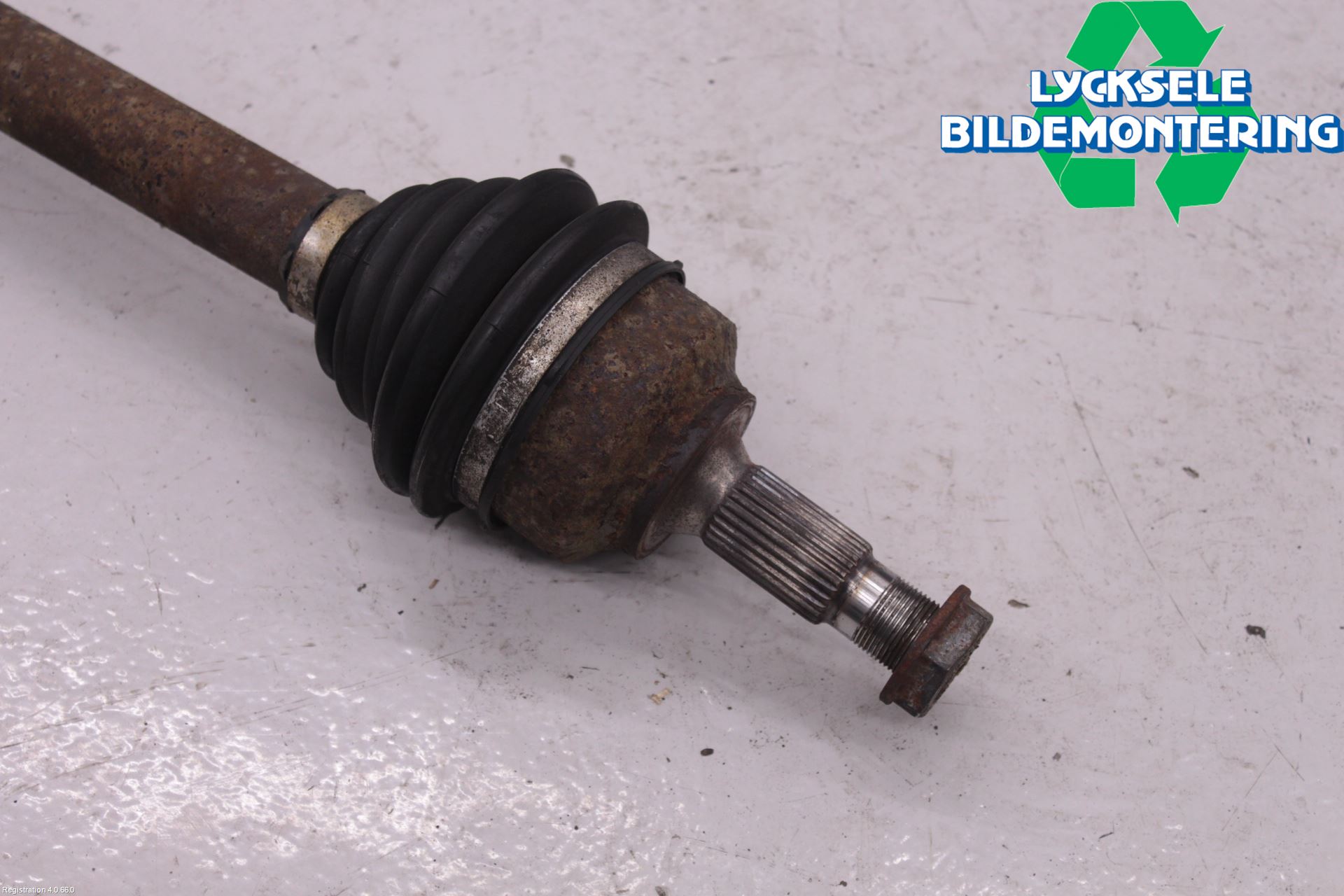 Peugeot 508 11-18 Drivaxel Fram Vänster