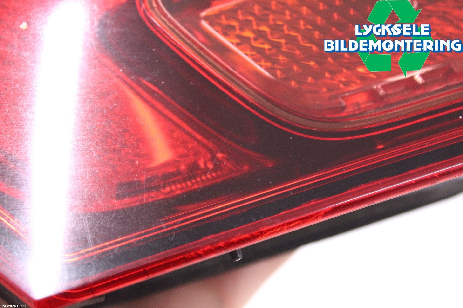 Opel ASTRA J 10-15 Bakljus Lucka Vä