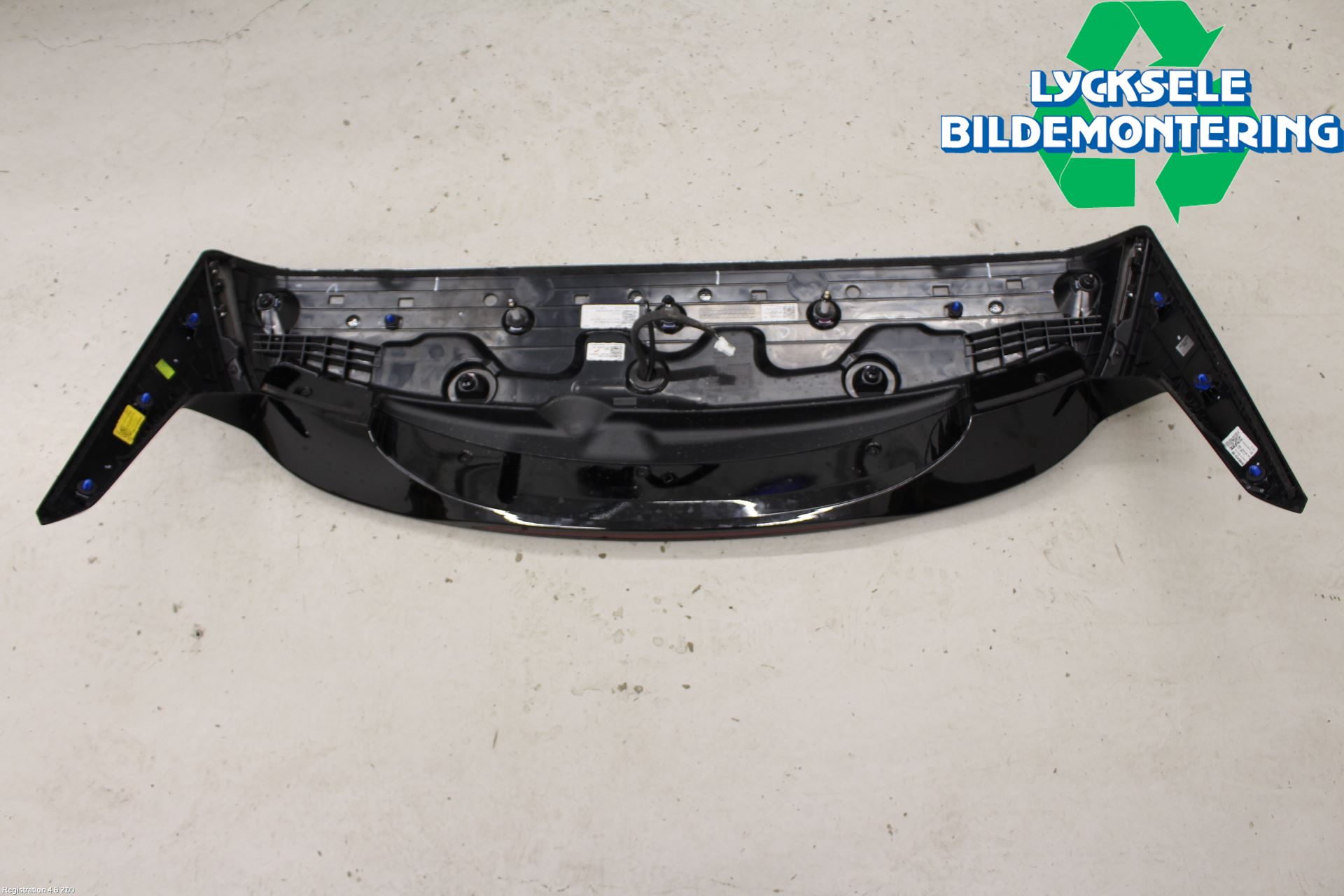 Kia SPORTAGE (NQ5) 22- Spoiler Baklucka