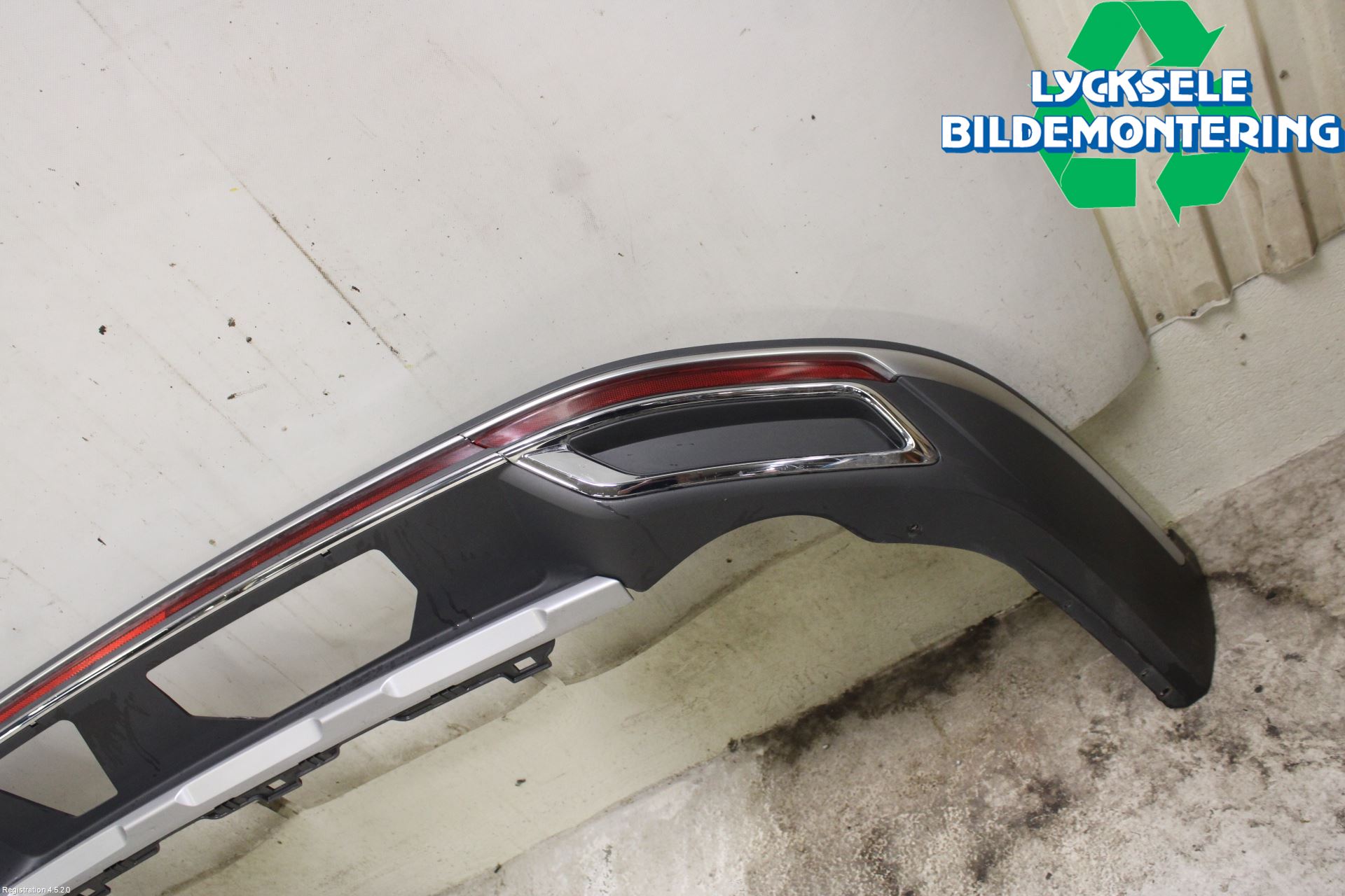 Volkswagen VW PASSAT 20-24 Spoiler Bak