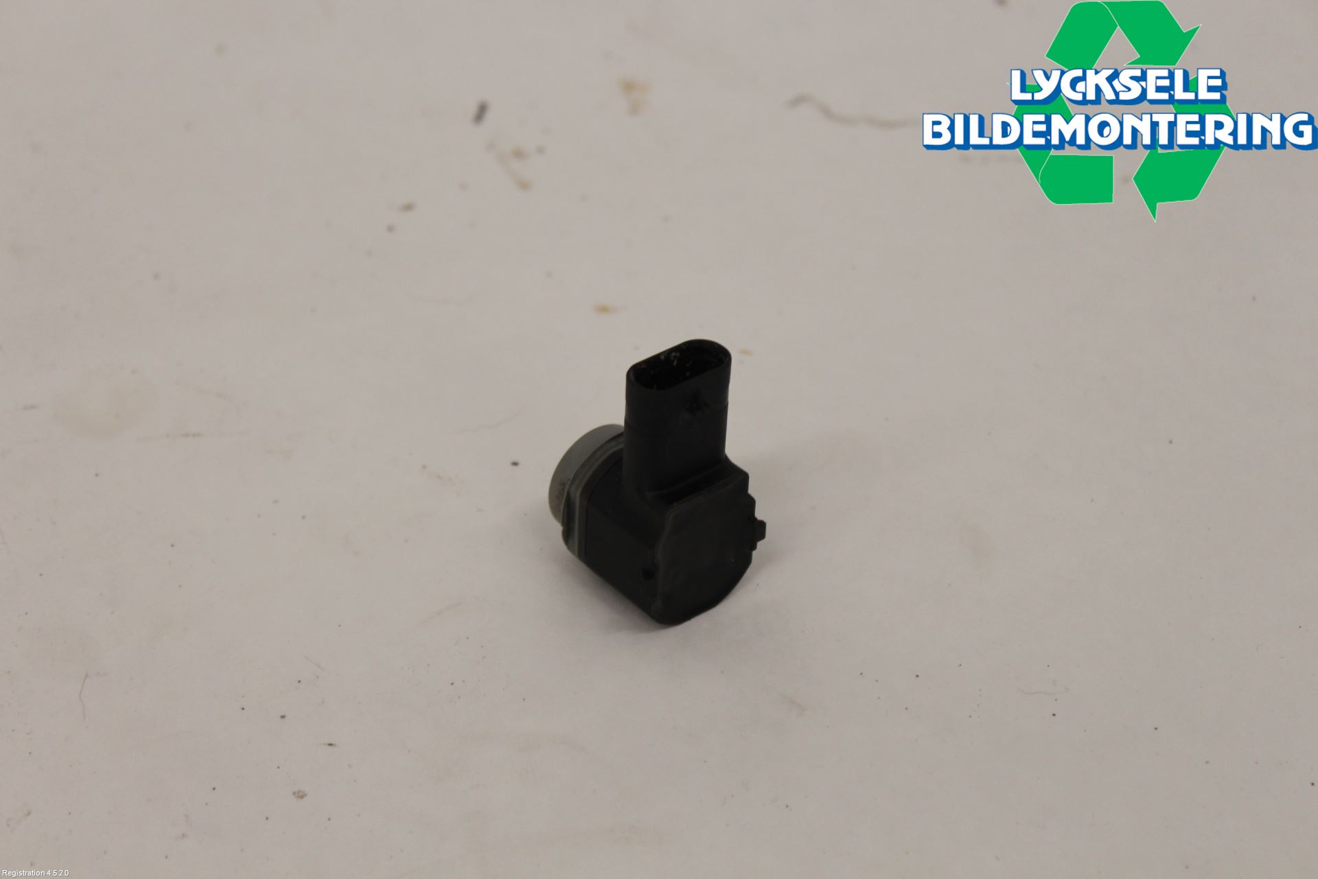 Audi Q5 09-16 Parkeringshjälp Frontsensor