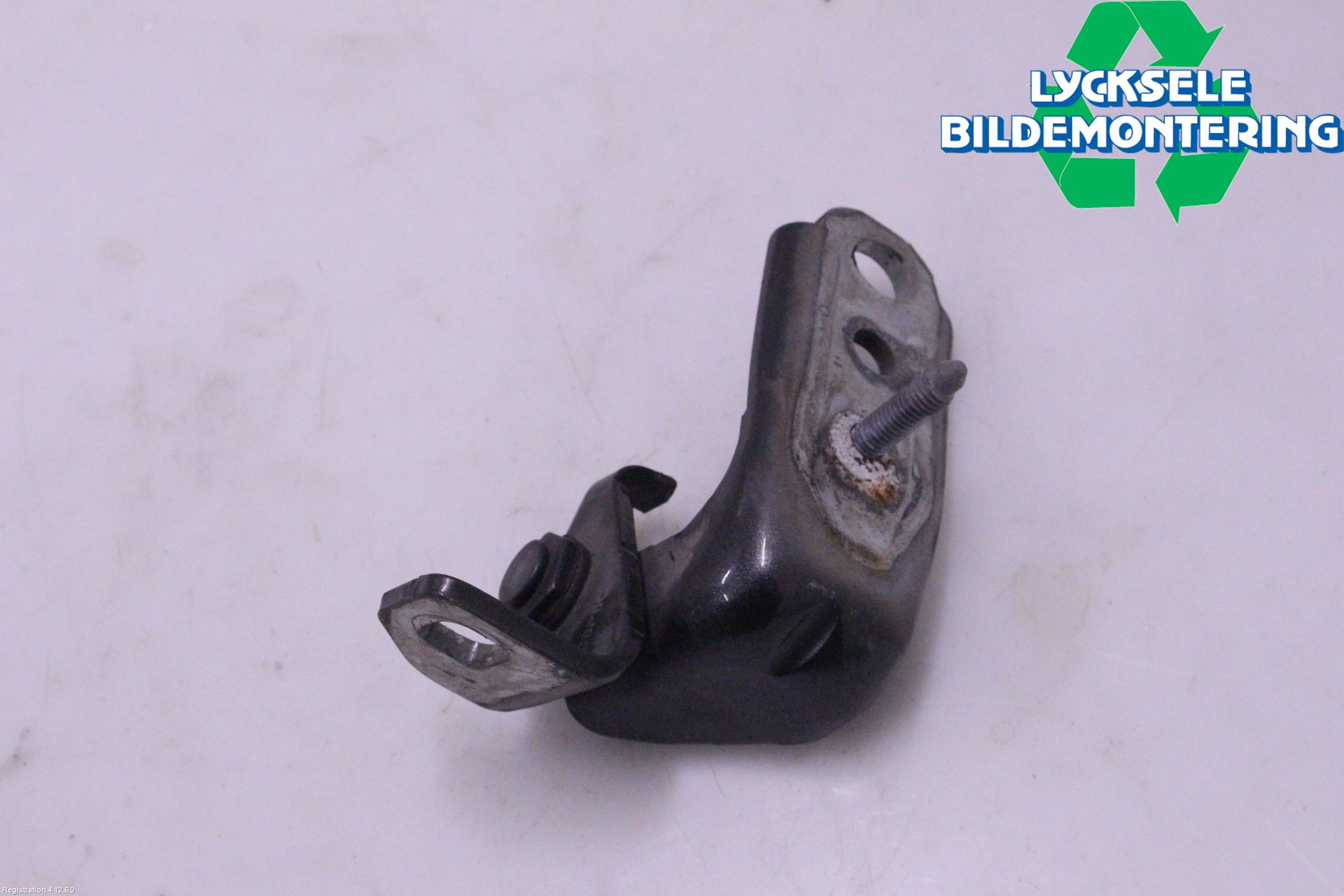 Ford KUGA 17-19 Dörrgångjärn