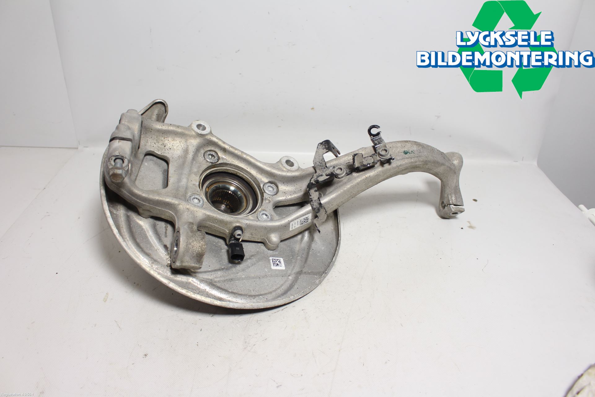 Audi A4/S4 B9 16-19 Styrspindel Lagerhus Vä