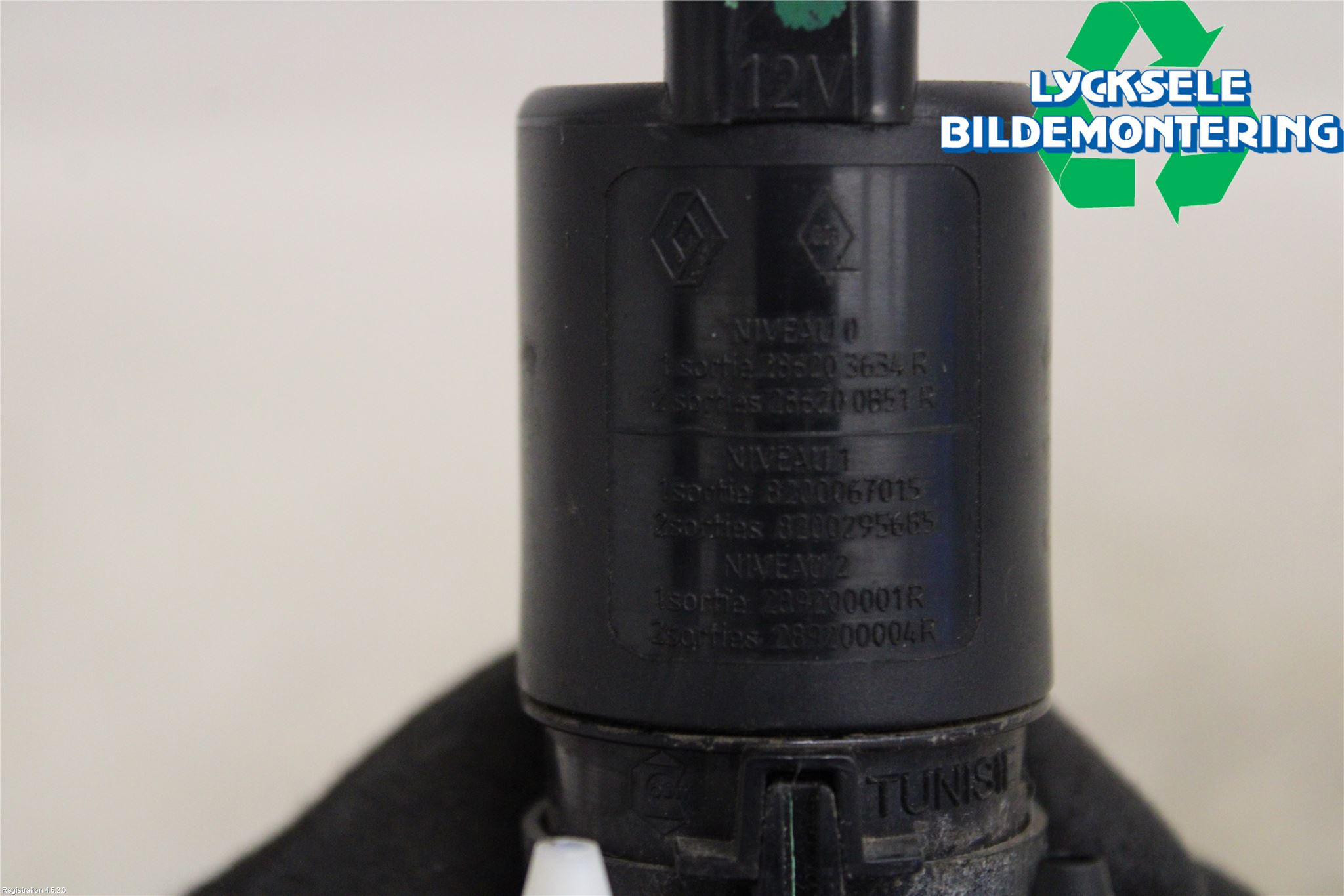 Dacia DUSTER 10-17 Spolarpump Vindruta