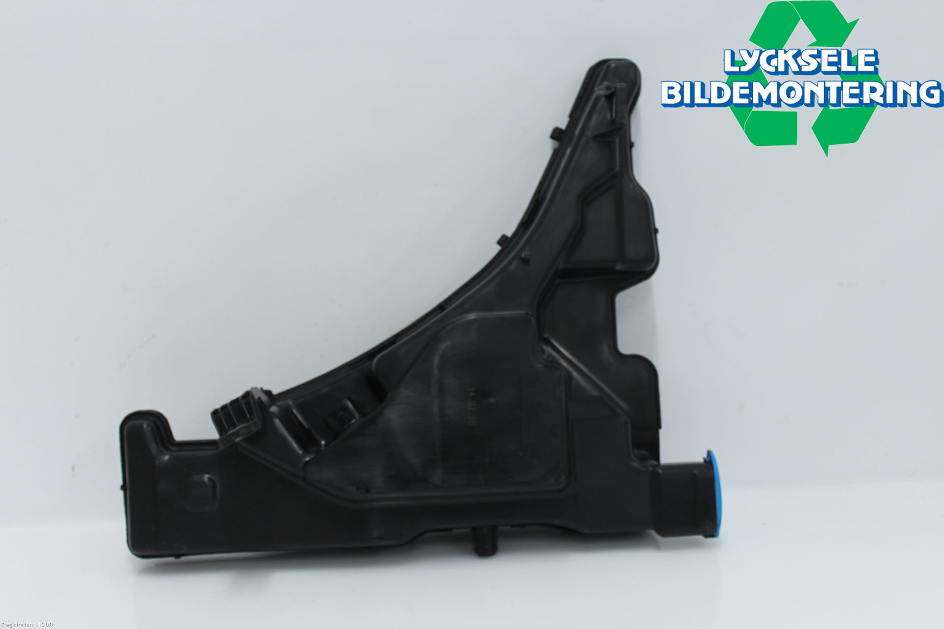 Audi A4/S4 B9 16-19 Spolartank Vindruta-Strål