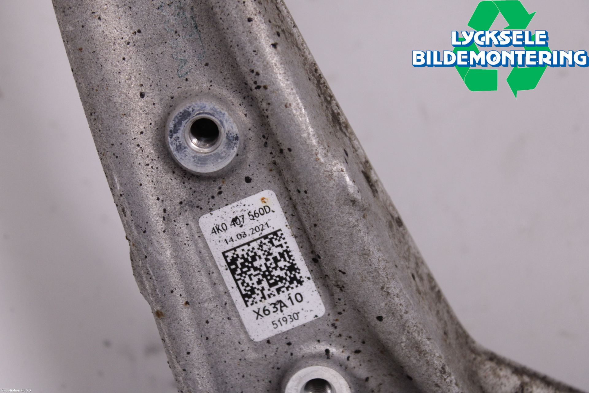 Audi A6 F2/C8 19- Styrspindel Lagerhus Hö