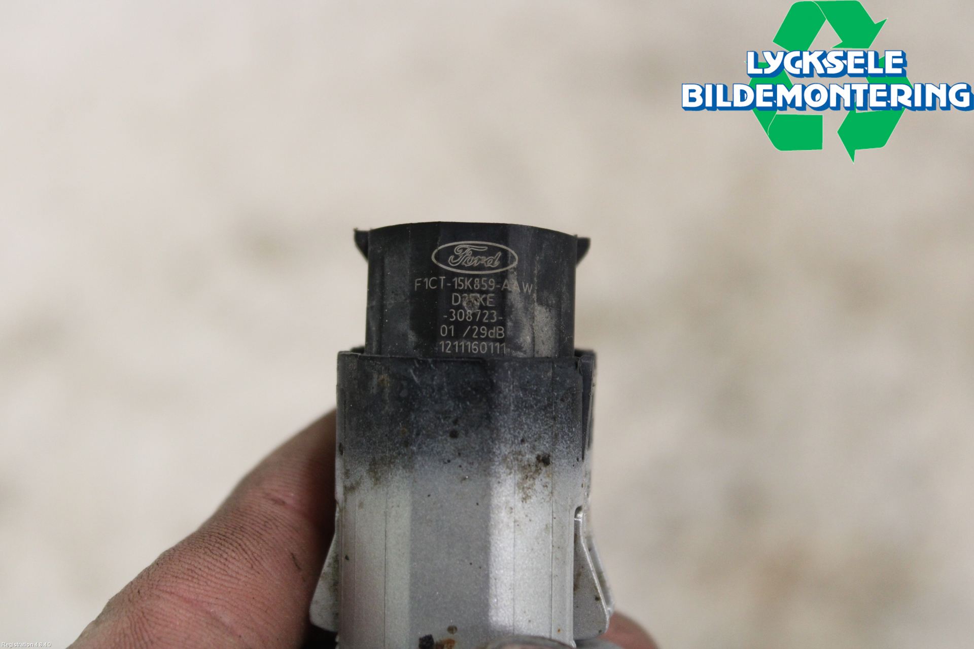 Ford FOCUS 15-18 Parkeringshjälp Backsensor