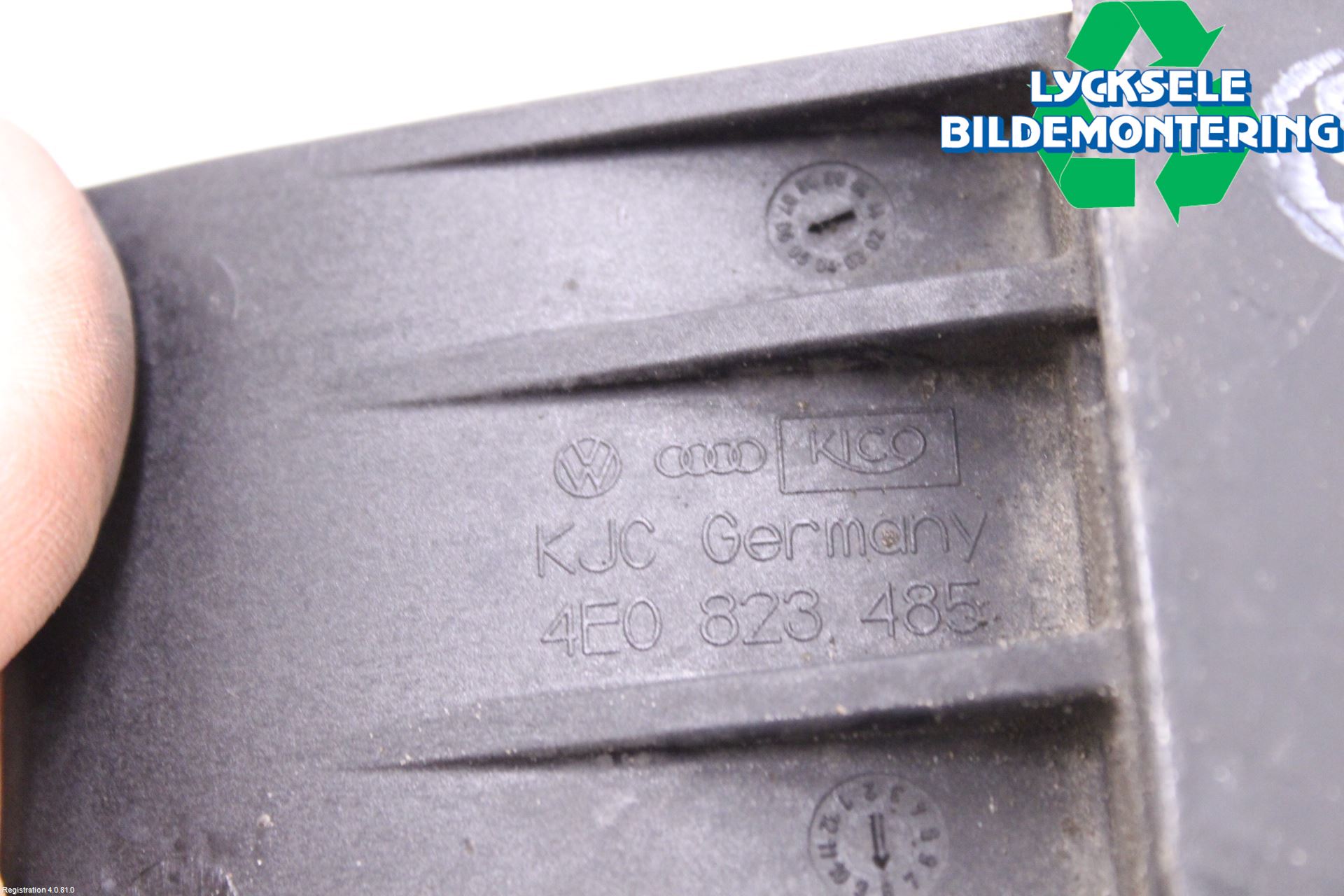 Audi A8/S8 4E  02-09 Huv Spärr