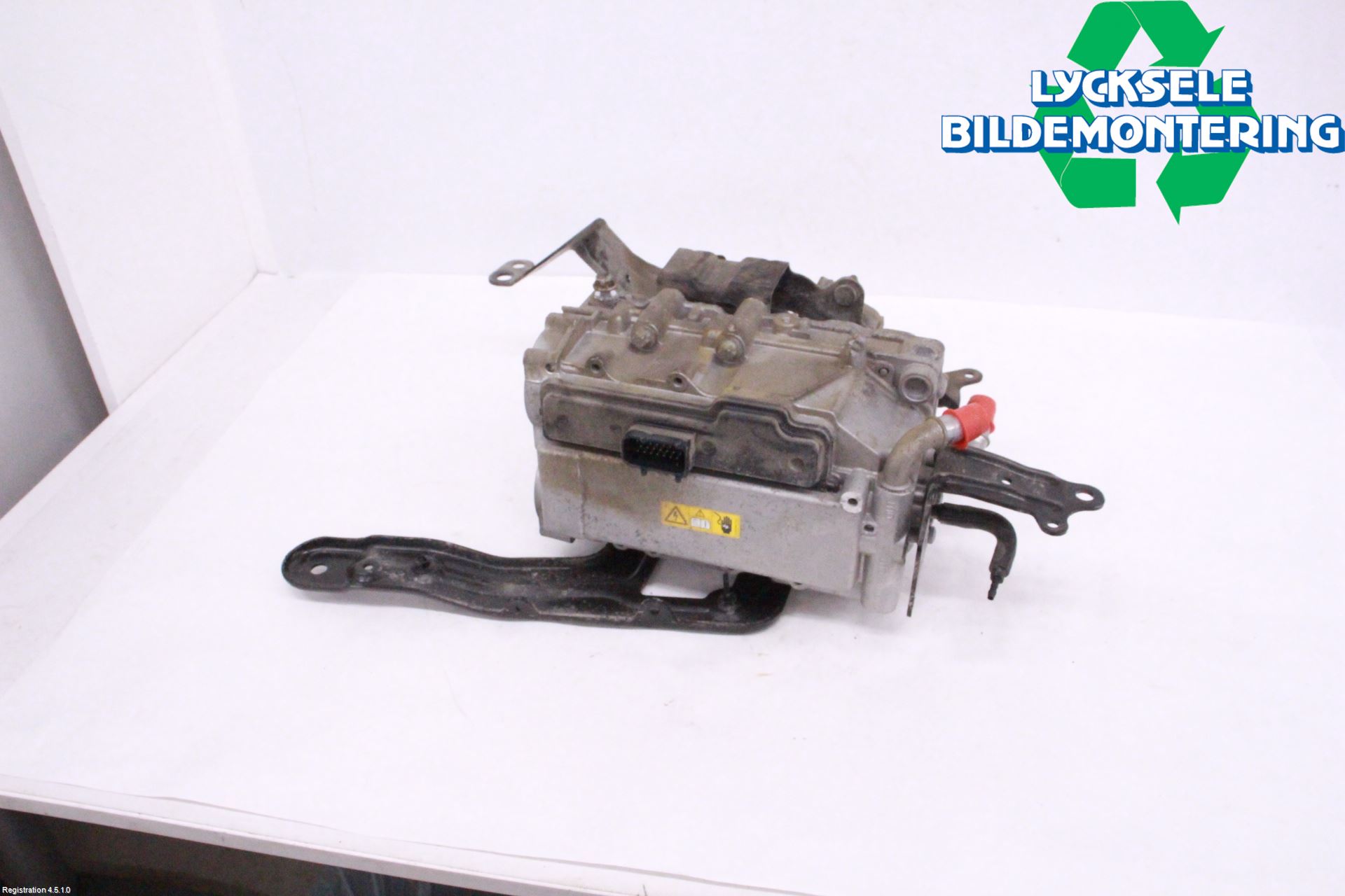 Mercedes-Benz MB GLE-KLASS (W167/V167/C167) 19- Batteriladdare Högspänning