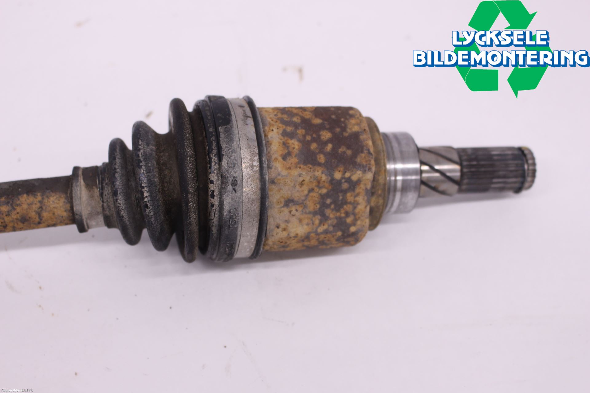 Nissan QASHQAI 10-14 Drivaxel Bak Höger