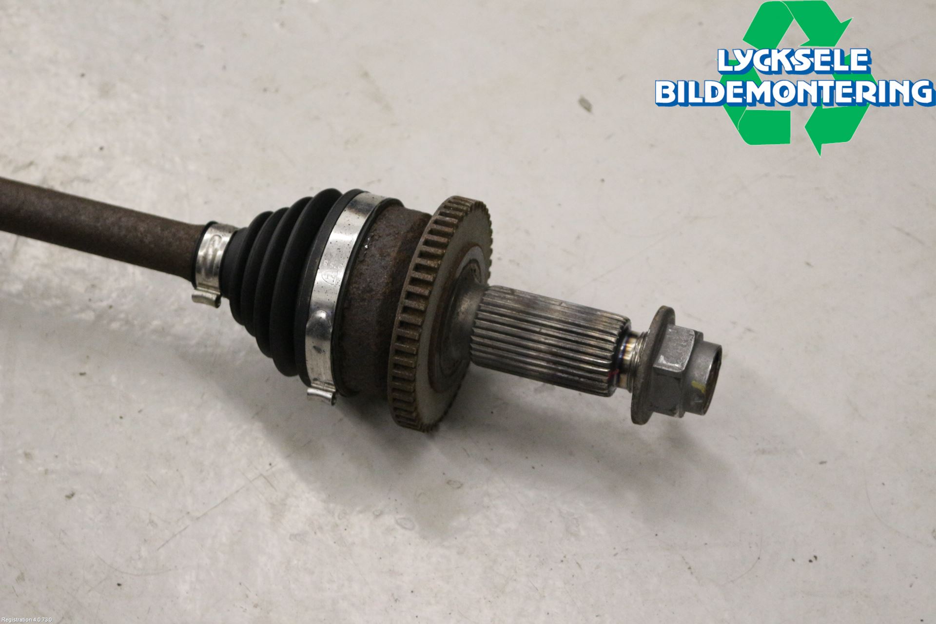 Kia SORENTO 15-20 Drivaxel Bak Höger