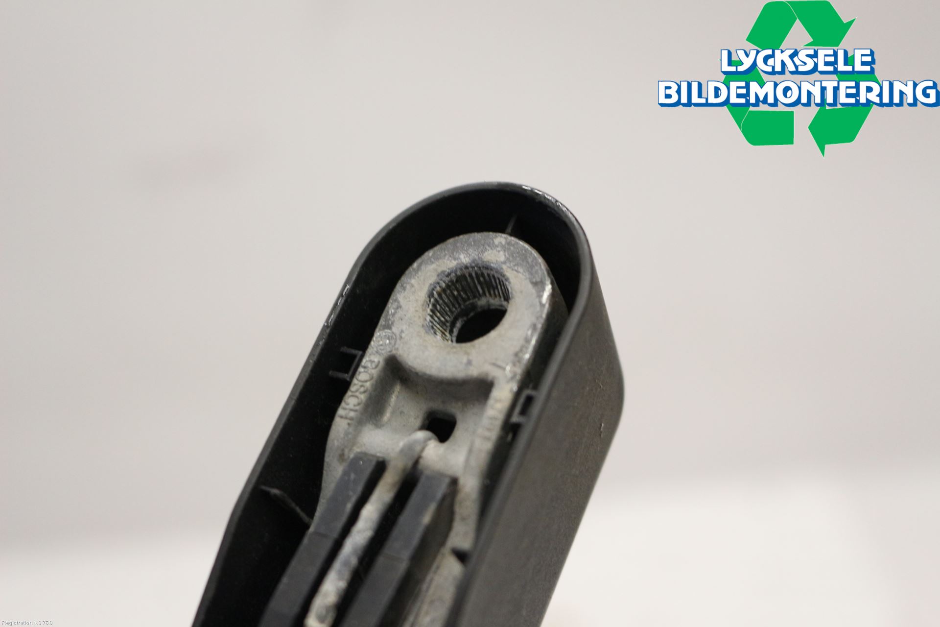 Ford KUGA 08-12 Torkararm-Bakruta