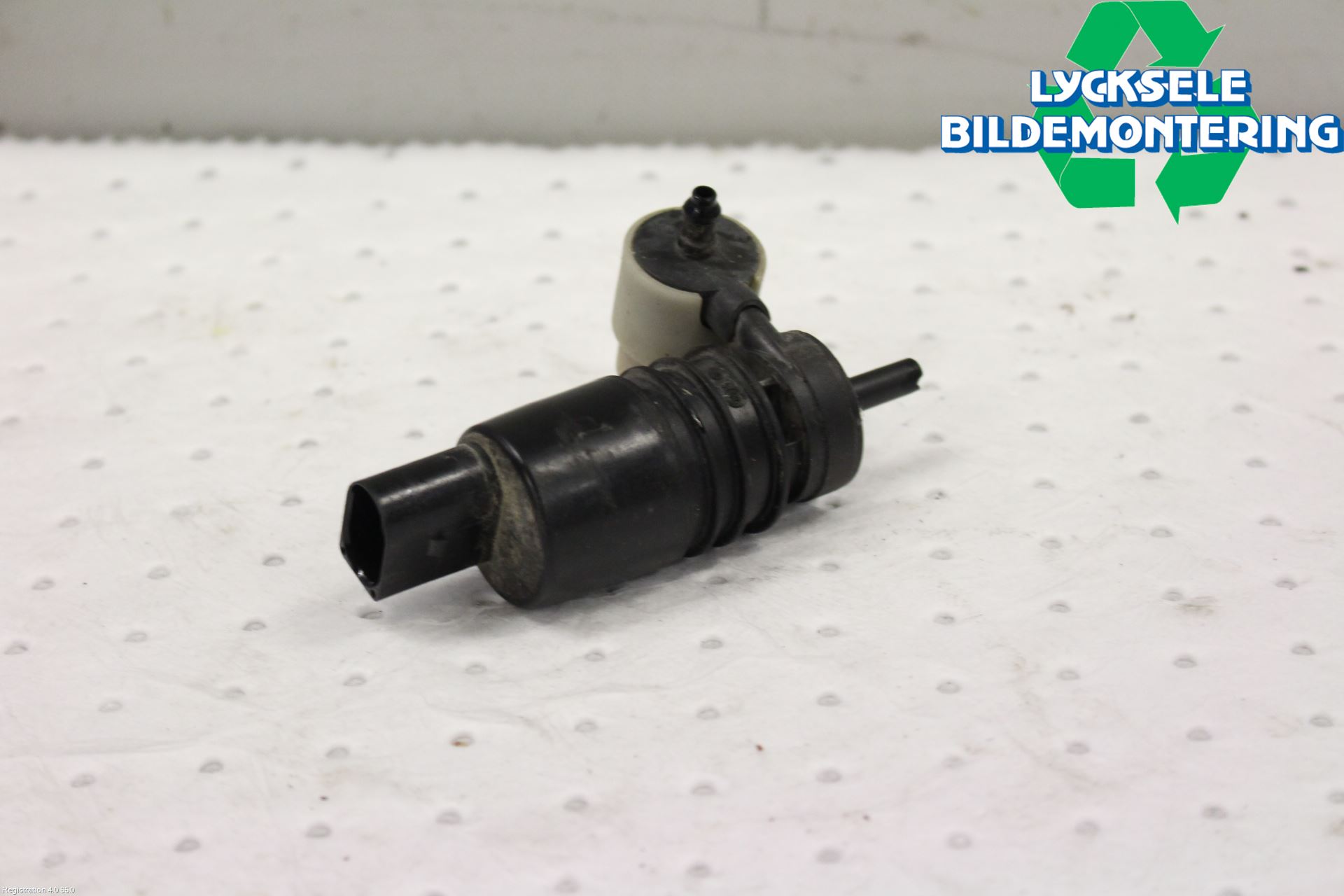 Volkswagen VW PASSAT 15-19 Spolarpump Vindruta