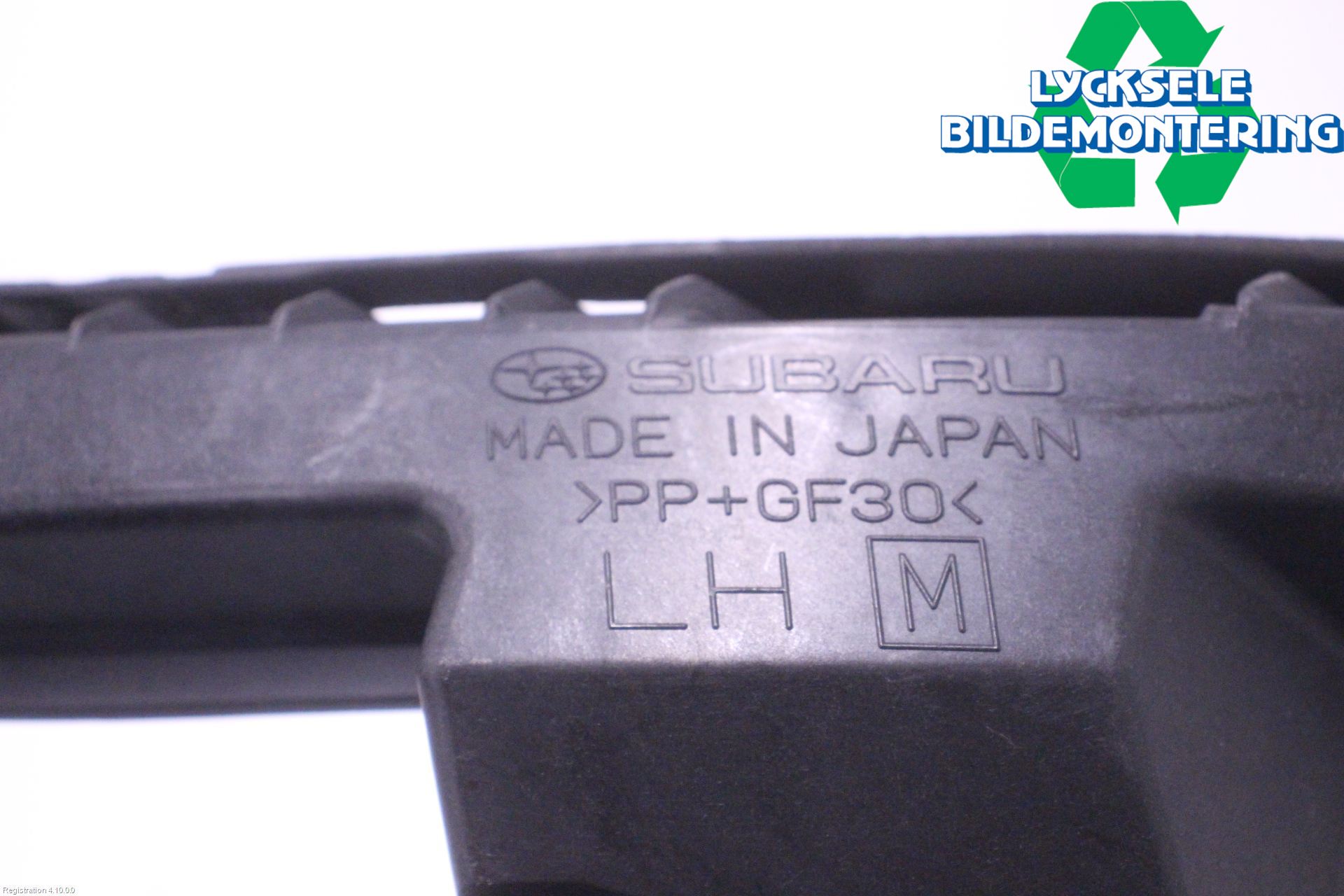 Subaru XV 12-17 Stötfångarfäste Fram Vä