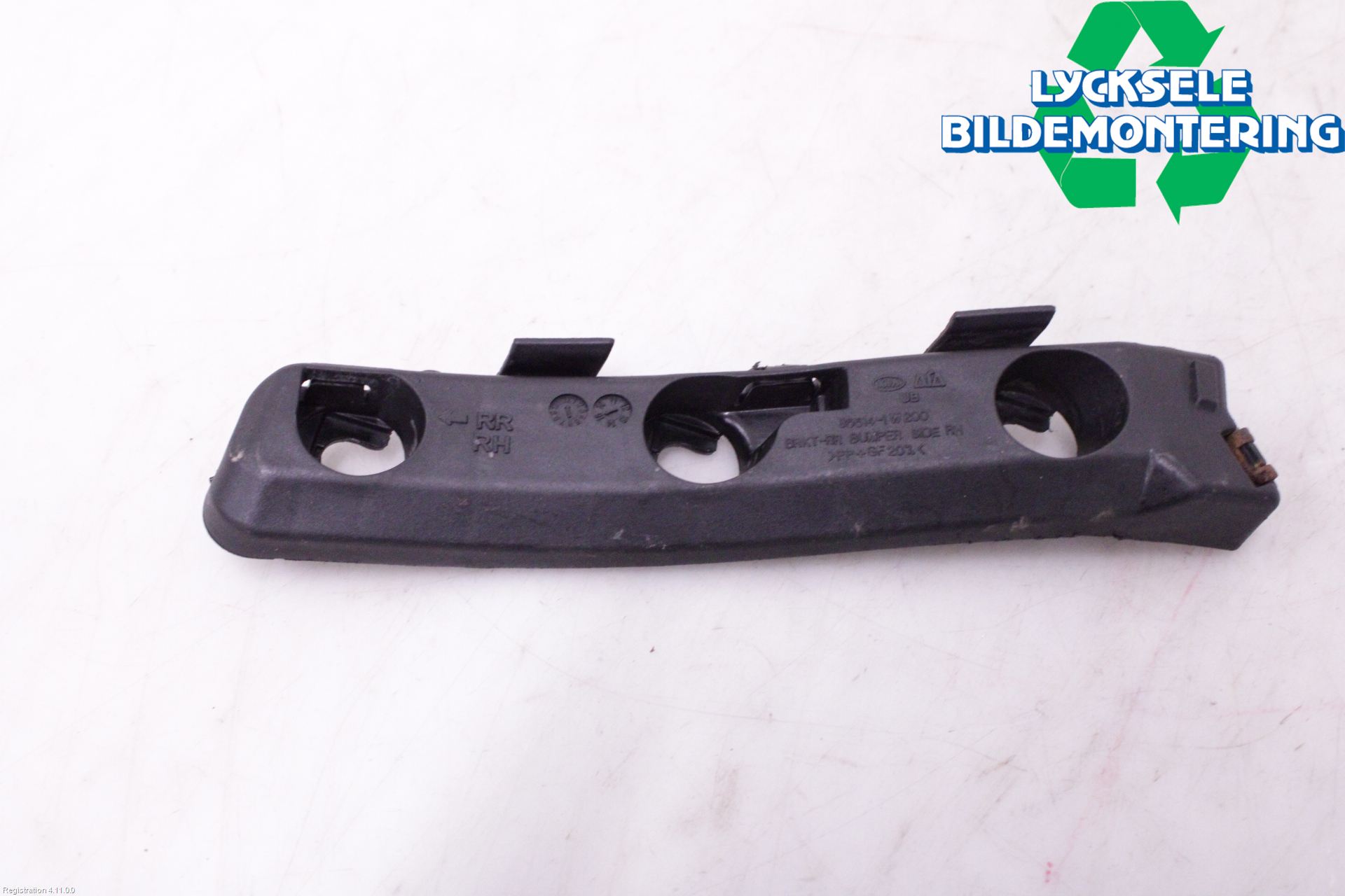 Kia RIO 12-16 Stötfångarfäste Bak Hö