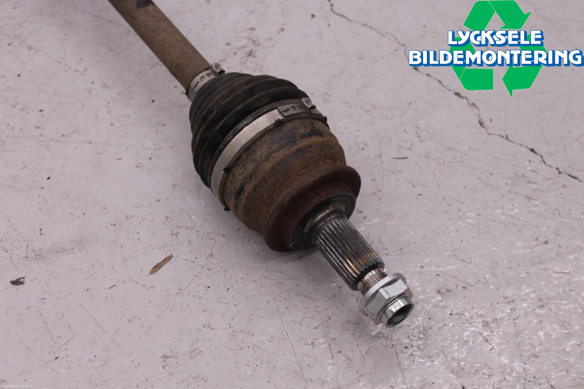 Suzuki GRAND VITARA II 06-14 Drivaxel Bak Höger