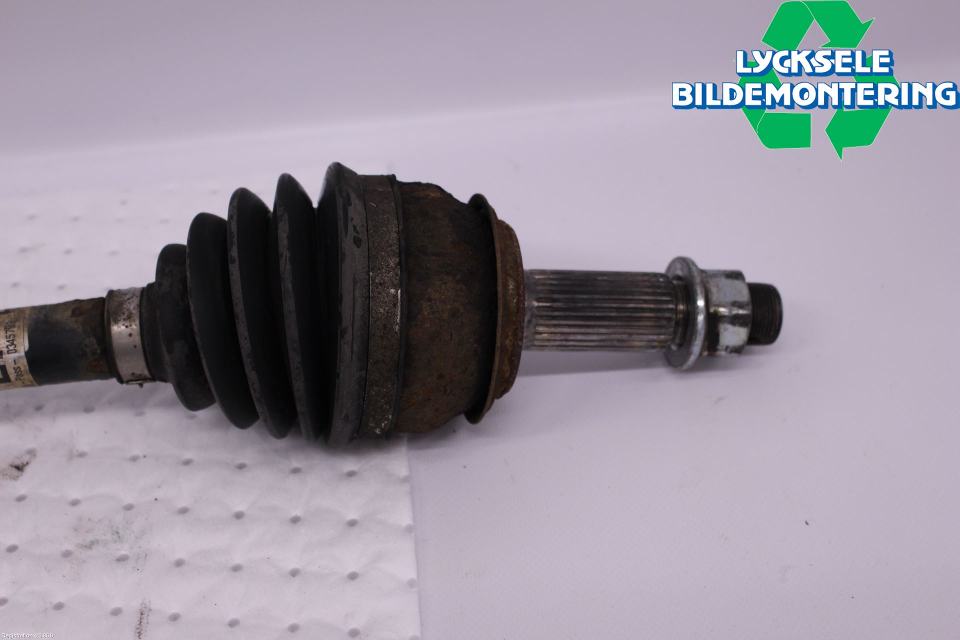 Nissan QASHQAI 14-17 Drivaxel Fram Höger