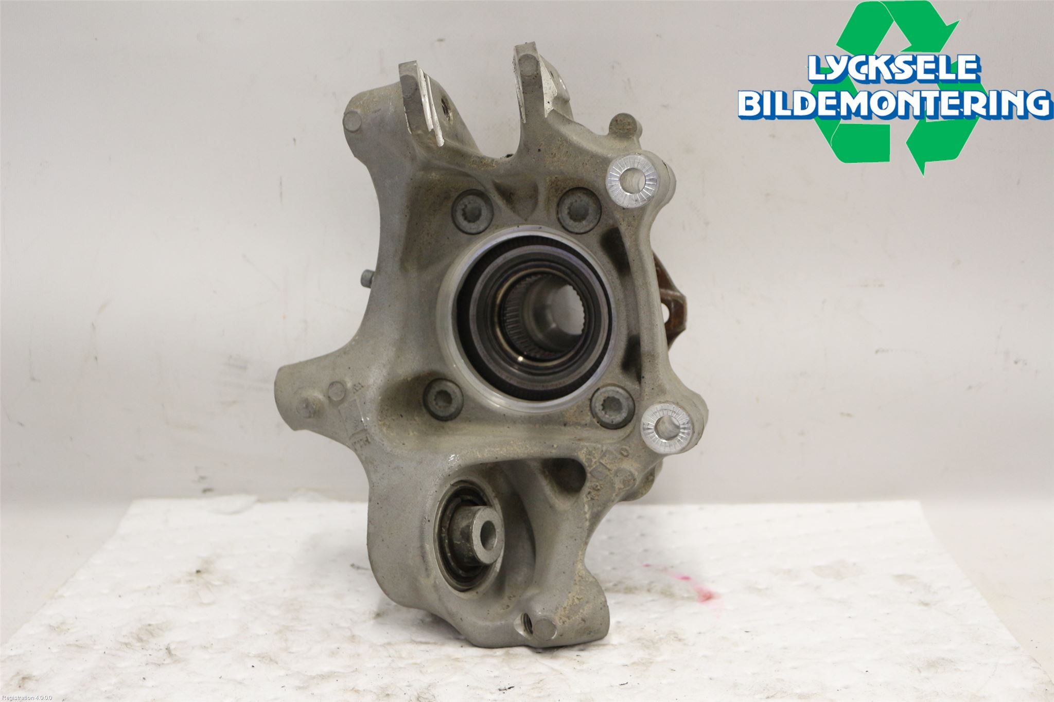 Audi A6 F2/C8 19- Hjullagerhus-Spindel Vä B