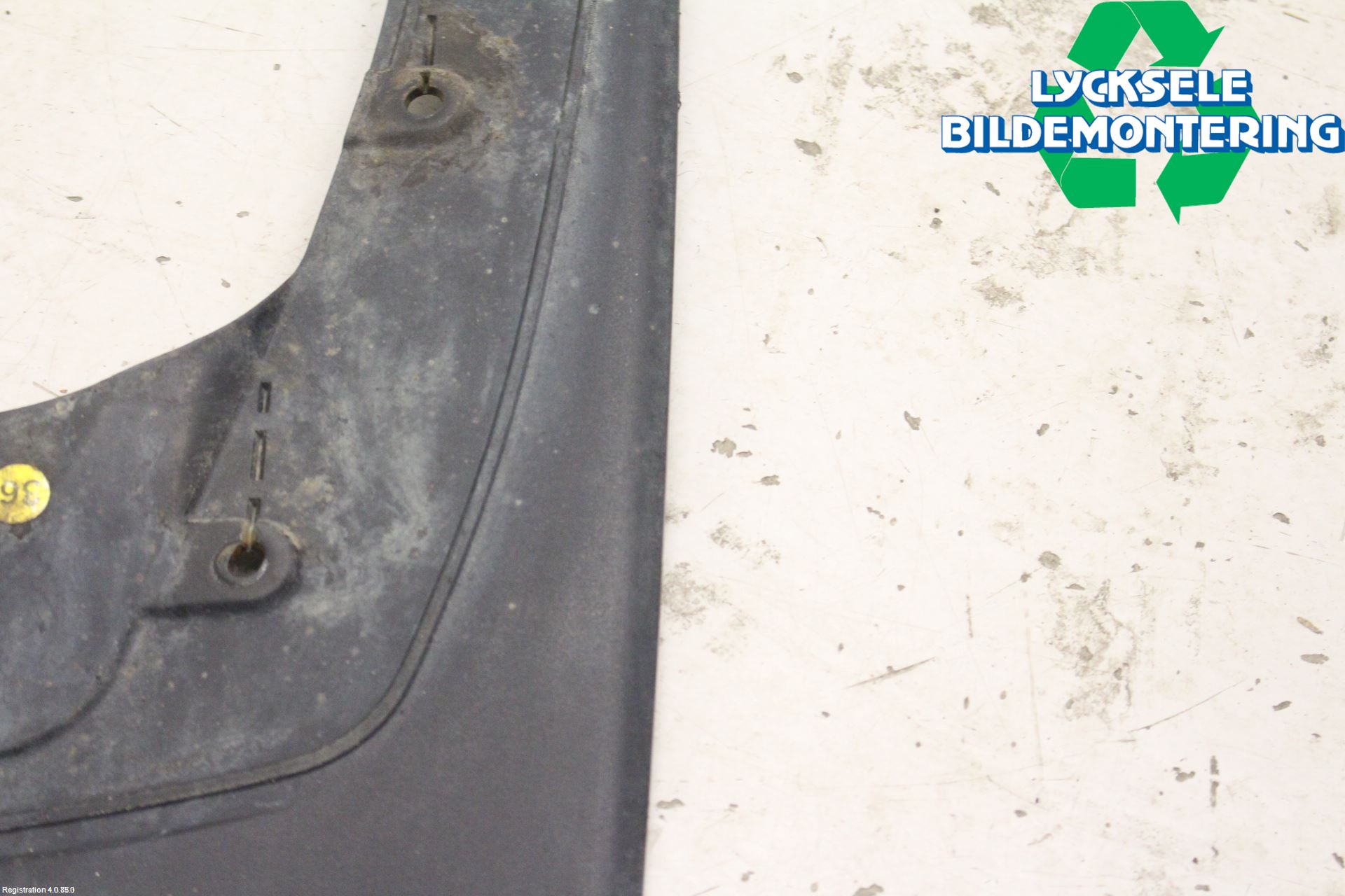 Toyota HILUX 05-16 Stänkskydd