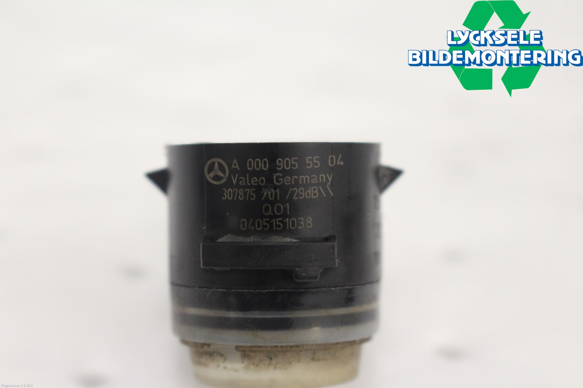 Mercedes-Benz MB C-KLASS (W205) 14-21 Parkeringshjälp Frontsensor