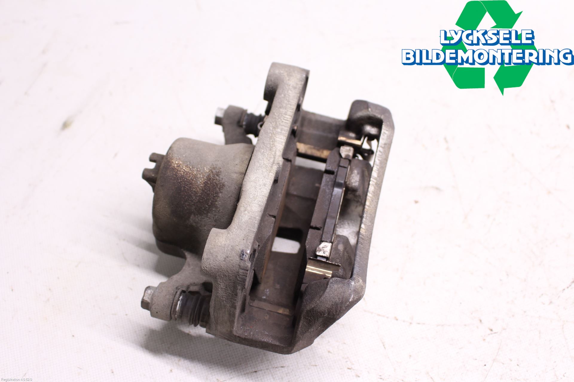 Nissan PULSAR Bromsok Fram Höger