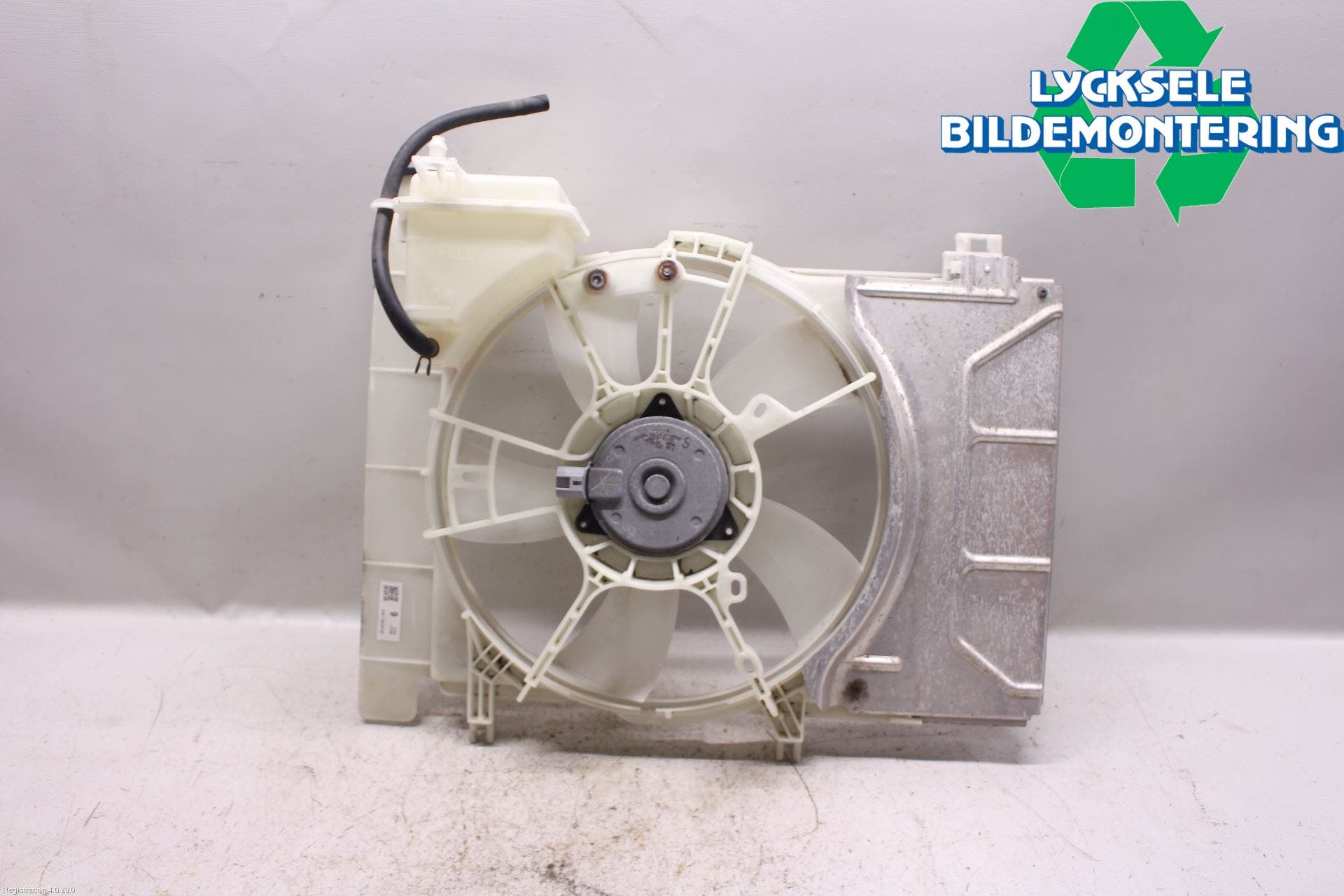 Toyota YARIS XP90 06-11 Kylfläktkåpa