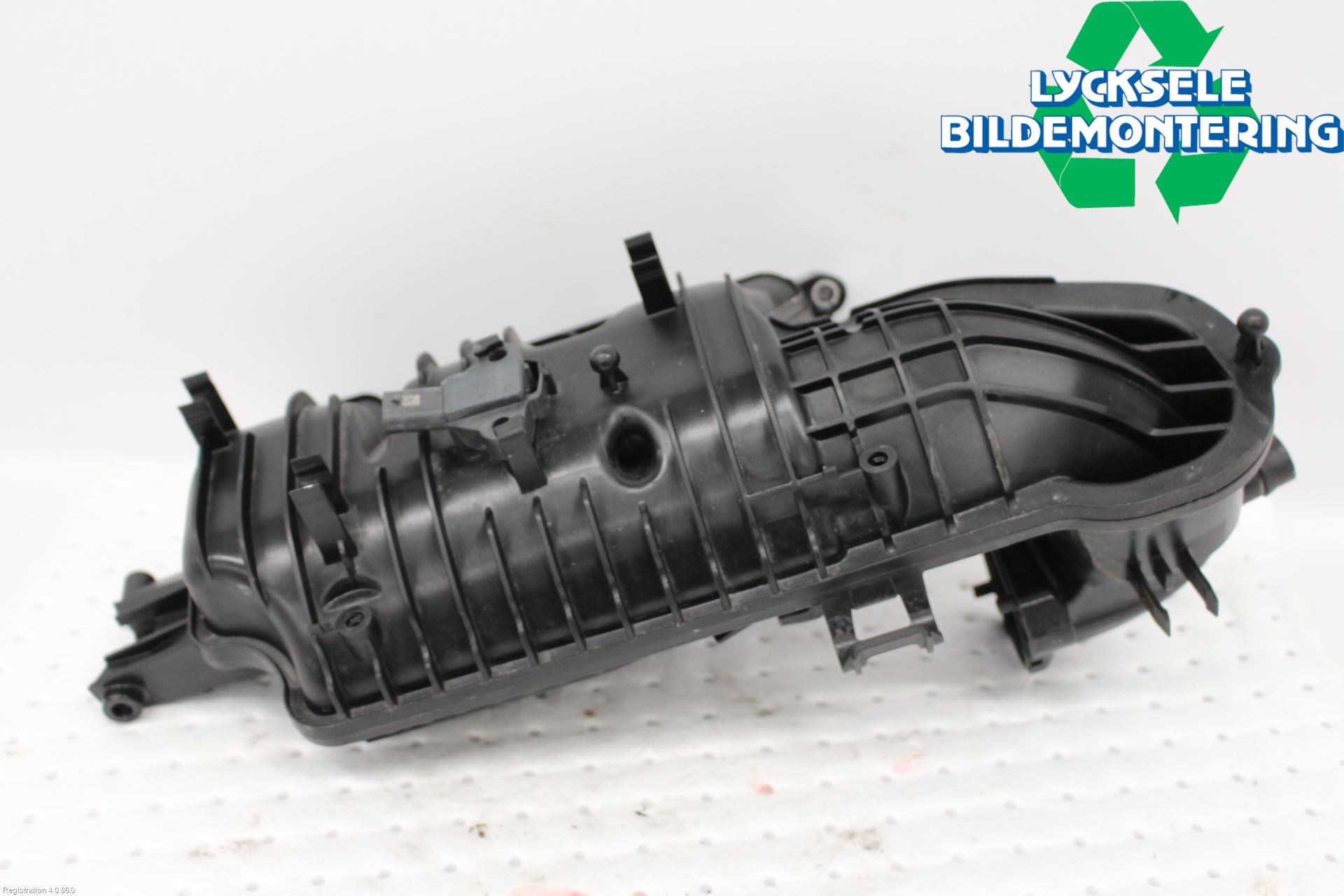 Audi A1 19- Grenrör Insug