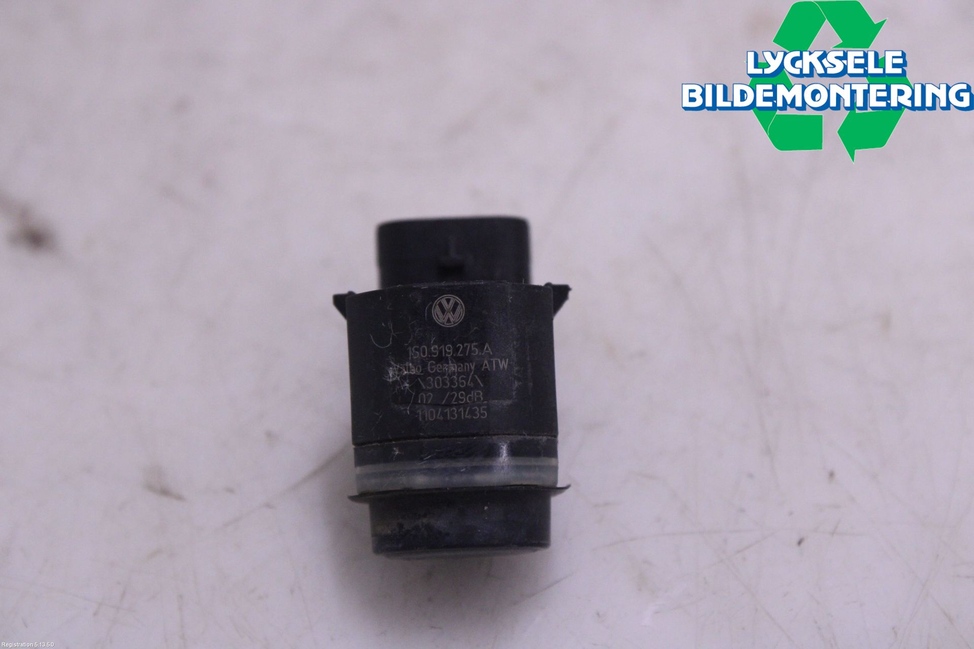 Audi A6 ALLROAD 12-18 Parkeringshjälp Frontsensor