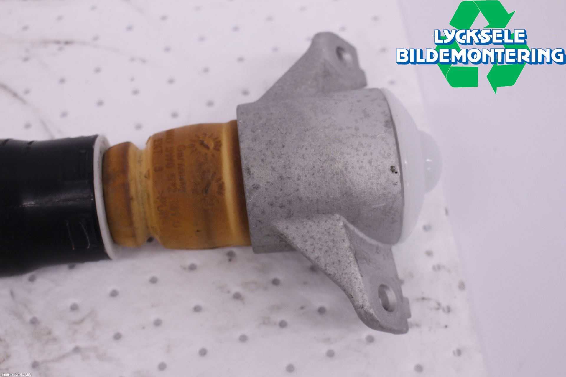 Audi A4/S4 B9 20- Stötdämpare Bak