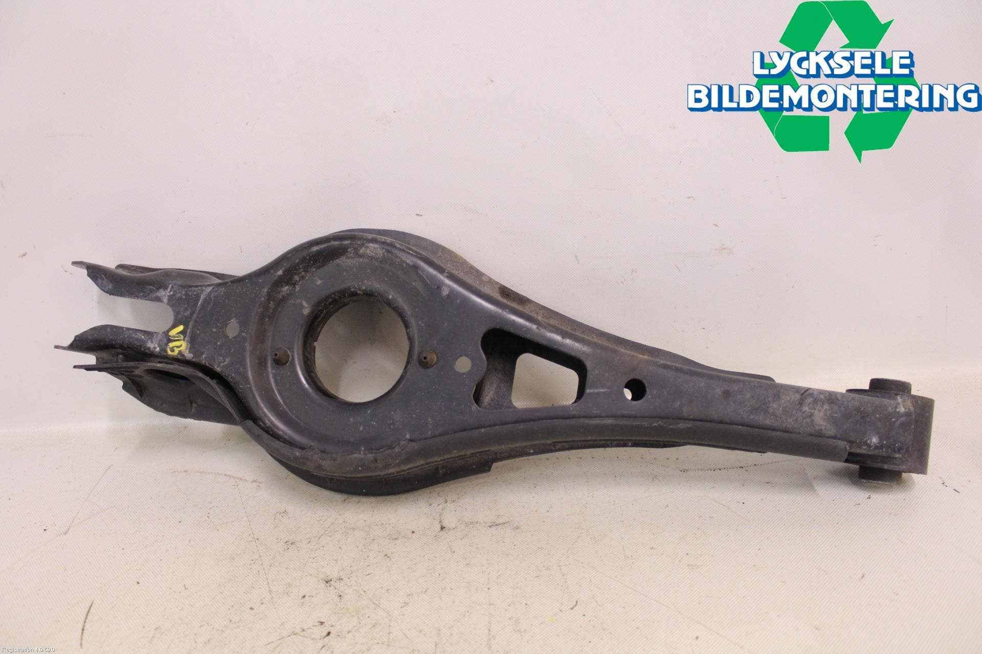 Kia OPTIMA 16-20 Bärarm Bak Vänster