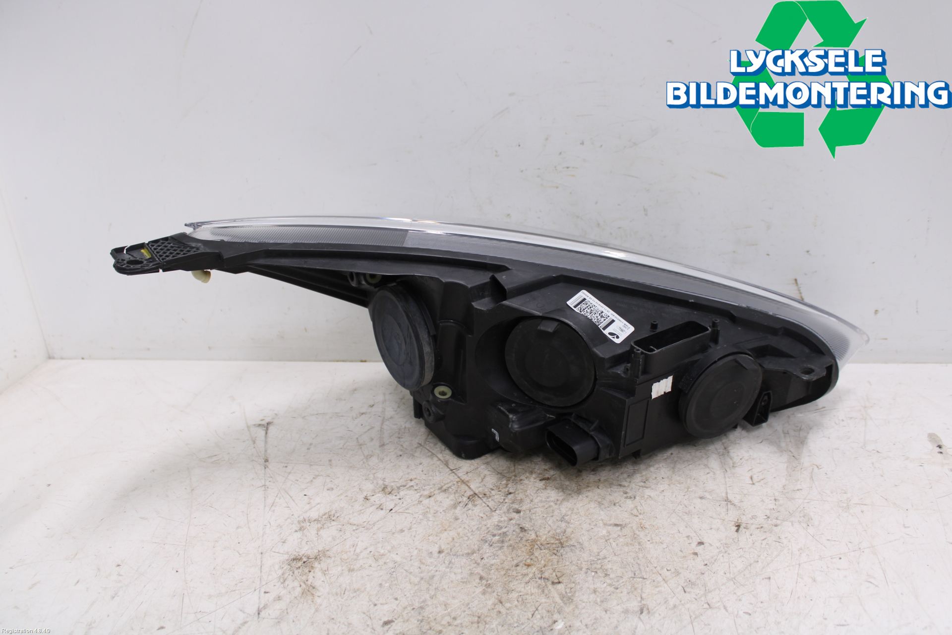 Ford FOCUS 15-18 Strålkastare Vänster