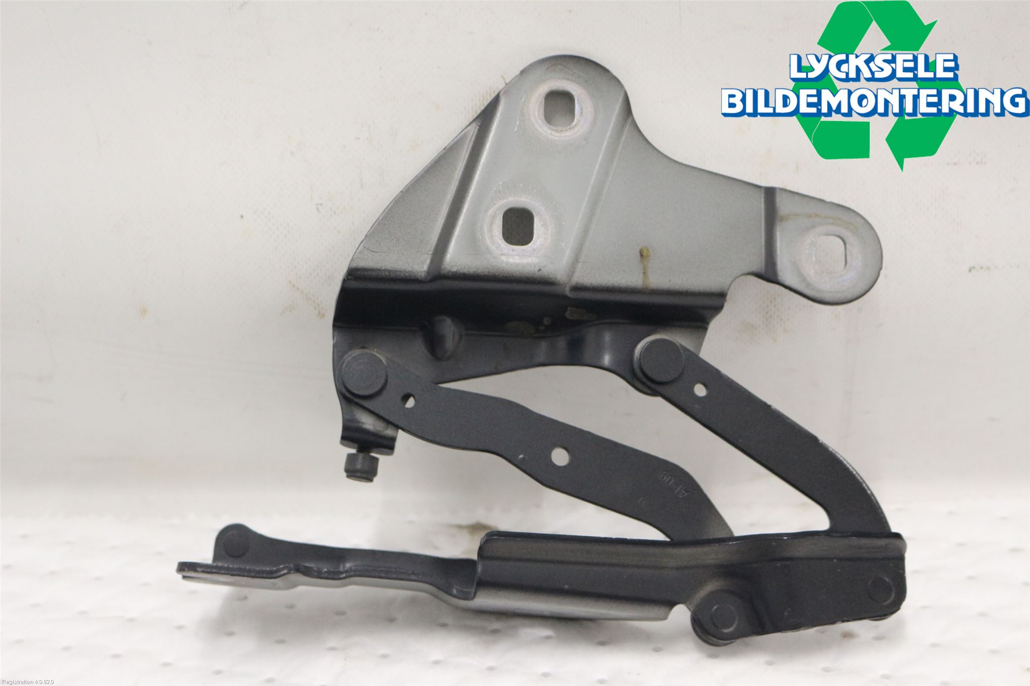 BMW X1 E84 10-15 Huvgångjärn